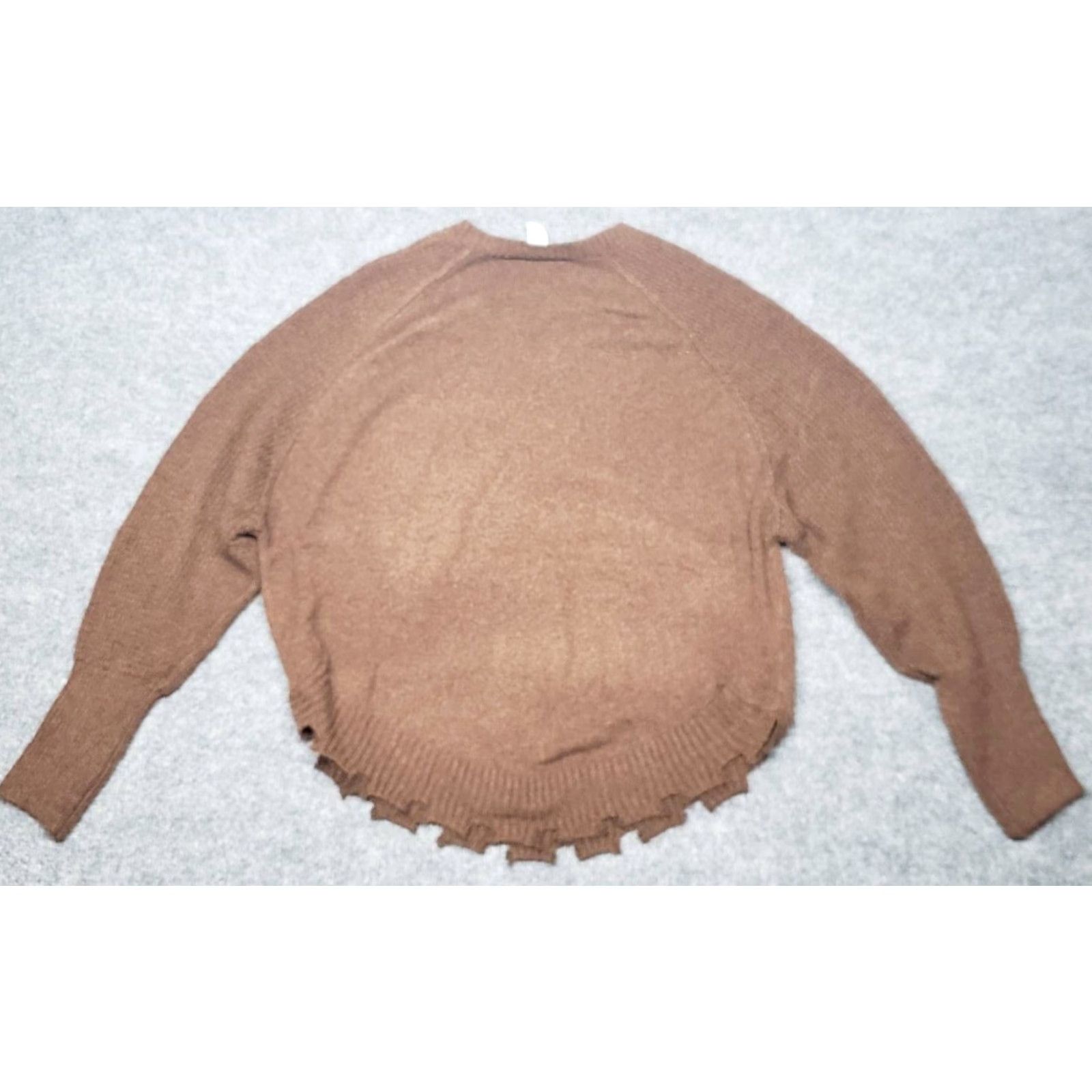 Vintage Rue21 Sweater Womens S Brown Long Sleeve V-Neck Scalloped Hem Pullover New Size S / US 4 / IT 40 - 7 Thumbnail