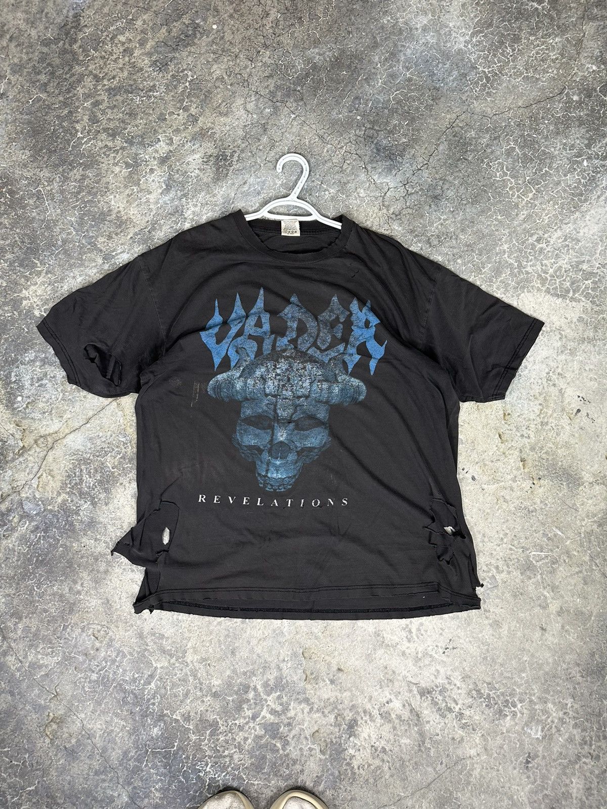 Band Tees × Vintage Vintage Thrashed Revelations Blue Flame Tee Size US XL / EU 56 / 4 - 6 Thumbnail