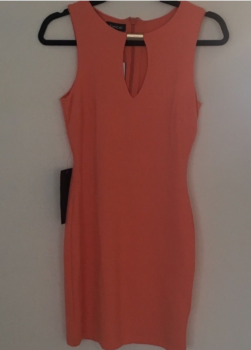 Bebe Bebe Keyhole Sleeveless Dress Size S / US 4 / IT 40 - 2 Thumbnail