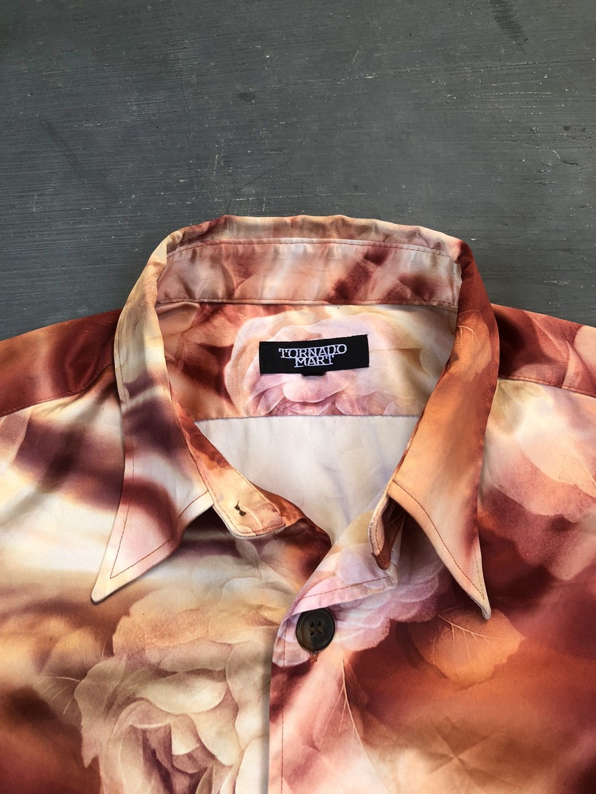 Japanese Brand × Tornado Mart Tornado Mart Rose Shirt Size US M / EU 48-50 / 2 - 3 Thumbnail