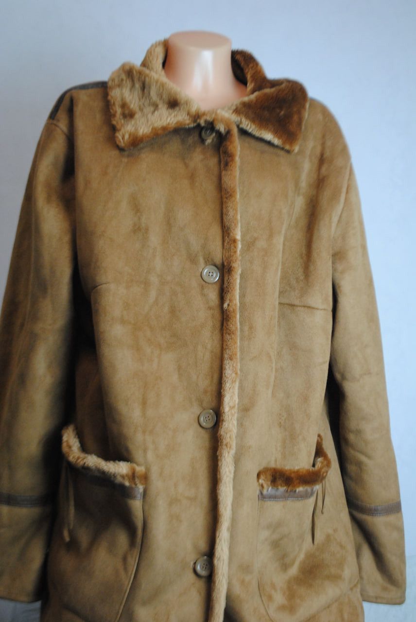 EL Internationale Women’s Faux Shearling Coat