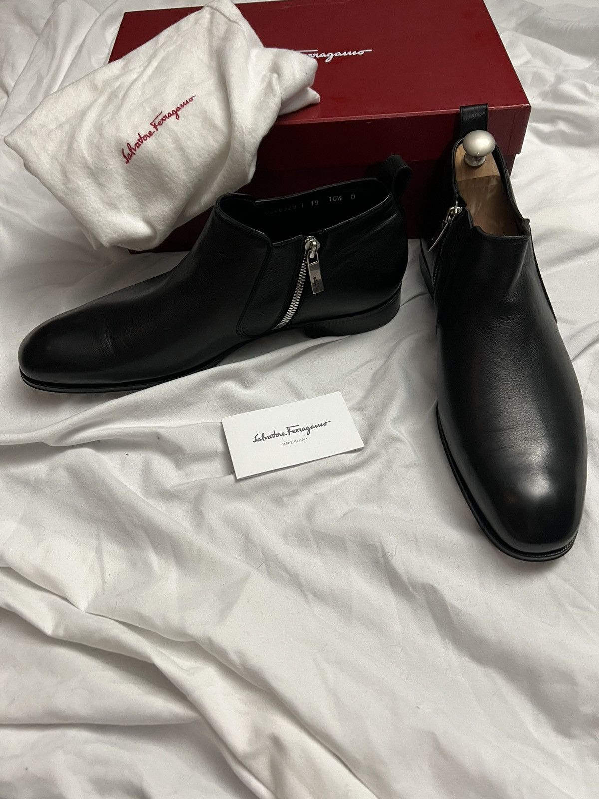Salvatore Ferragamo LINK NERO CALF ALL LEATHER ANKLE BOOT Size US 10.5 / EU 43-44 - 3 Thumbnail