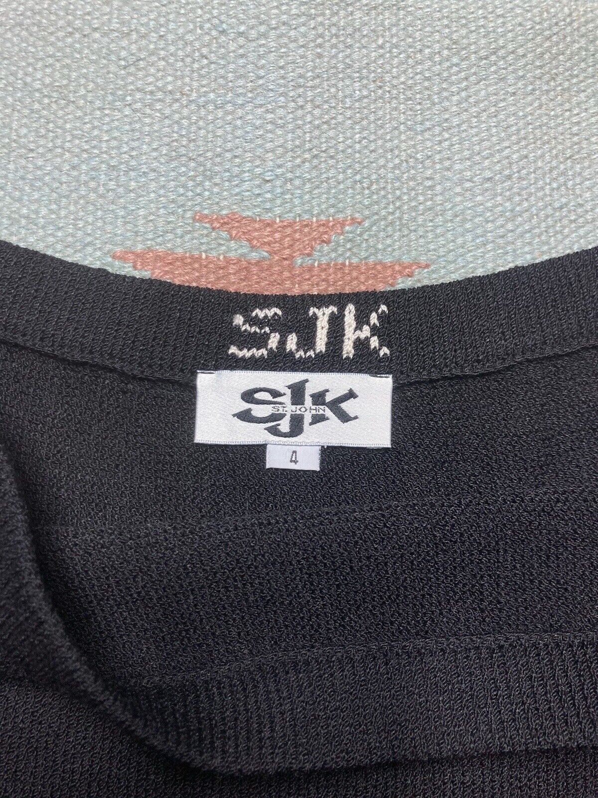 St. John St John Knit Pencil Skirt Santana wool knee length Size 4 Size 27" / US 4 / IT 40 - 3 Thumbnail