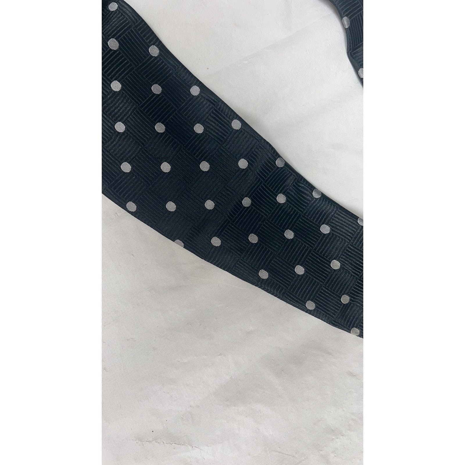 Geoffrey Beene GEOFFREY BEENE - Silk Tie - Black - Made in U.S.A Size ONE SIZE - 11 Thumbnail