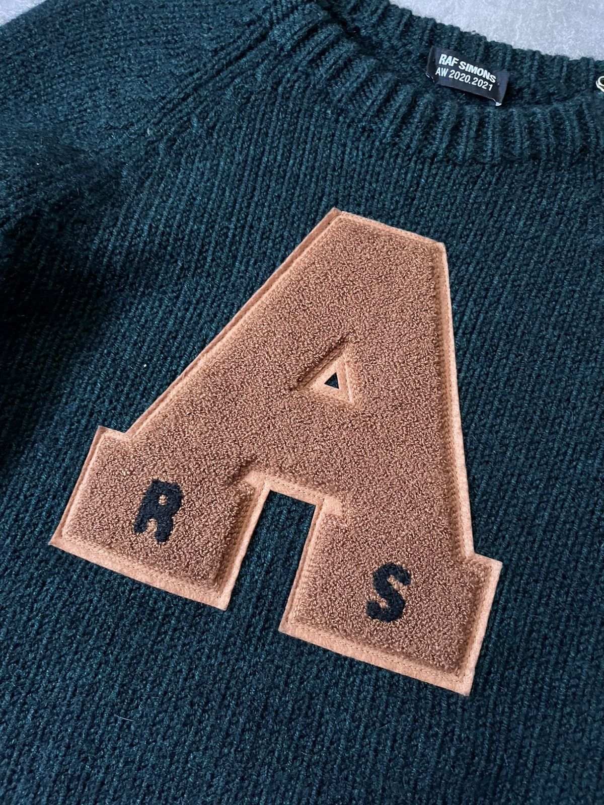 Raf Simons Raf Simons A/W 2020/21 letter A patch sweater green Size US S / EU 44-46 / 1 - 5 Thumbnail