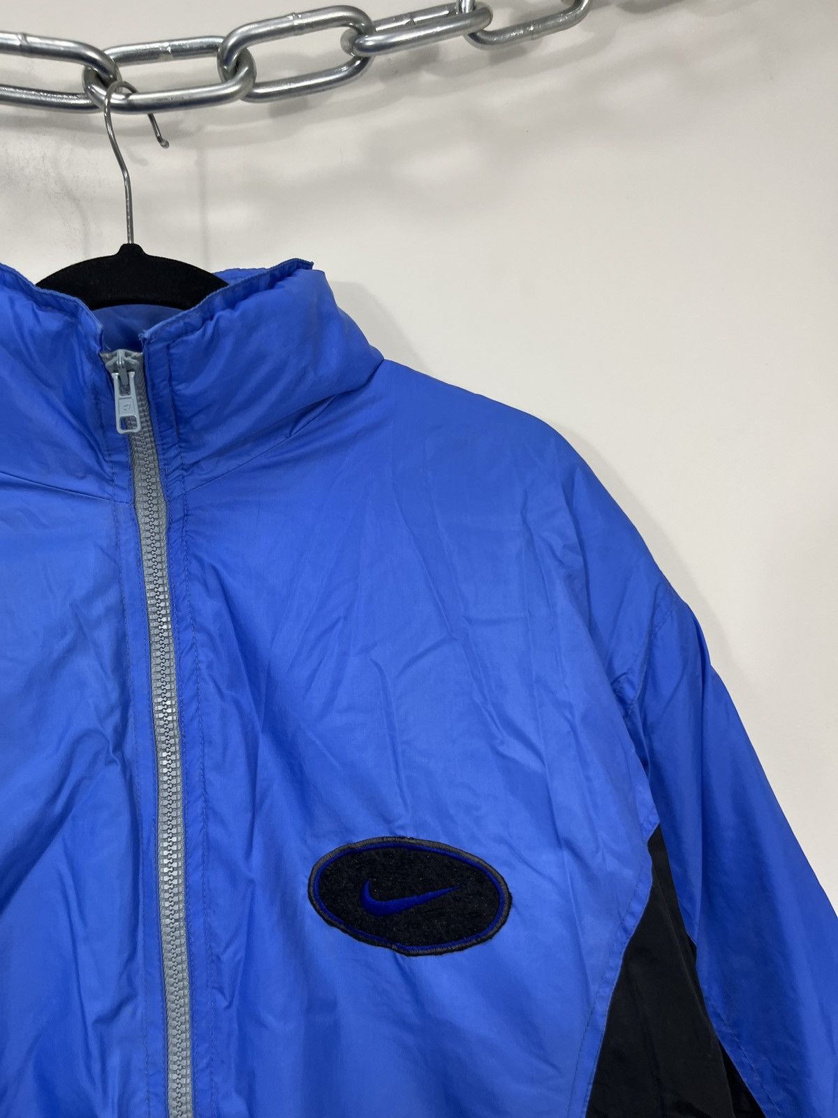 Nike Vintage Nike Big Swoosh Y2K 90s Retro Hype Jacket Size US L / EU 52-54 / 3 - 9 Thumbnail