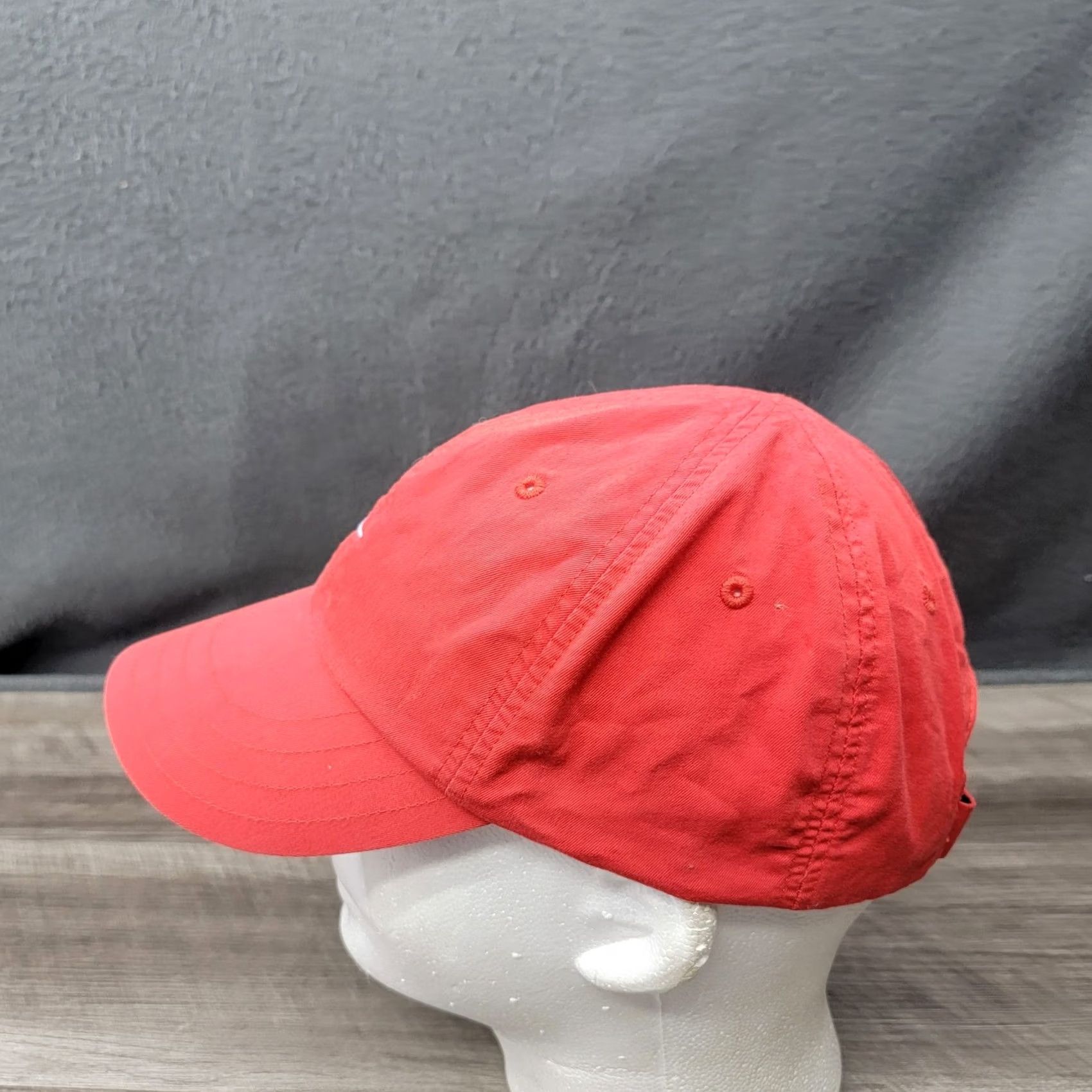 Nike Nike Hat Cap Strap Back One Size Red Embroidered Swoosh Athletic Mens Sports Size ONE SIZE - 3 Thumbnail