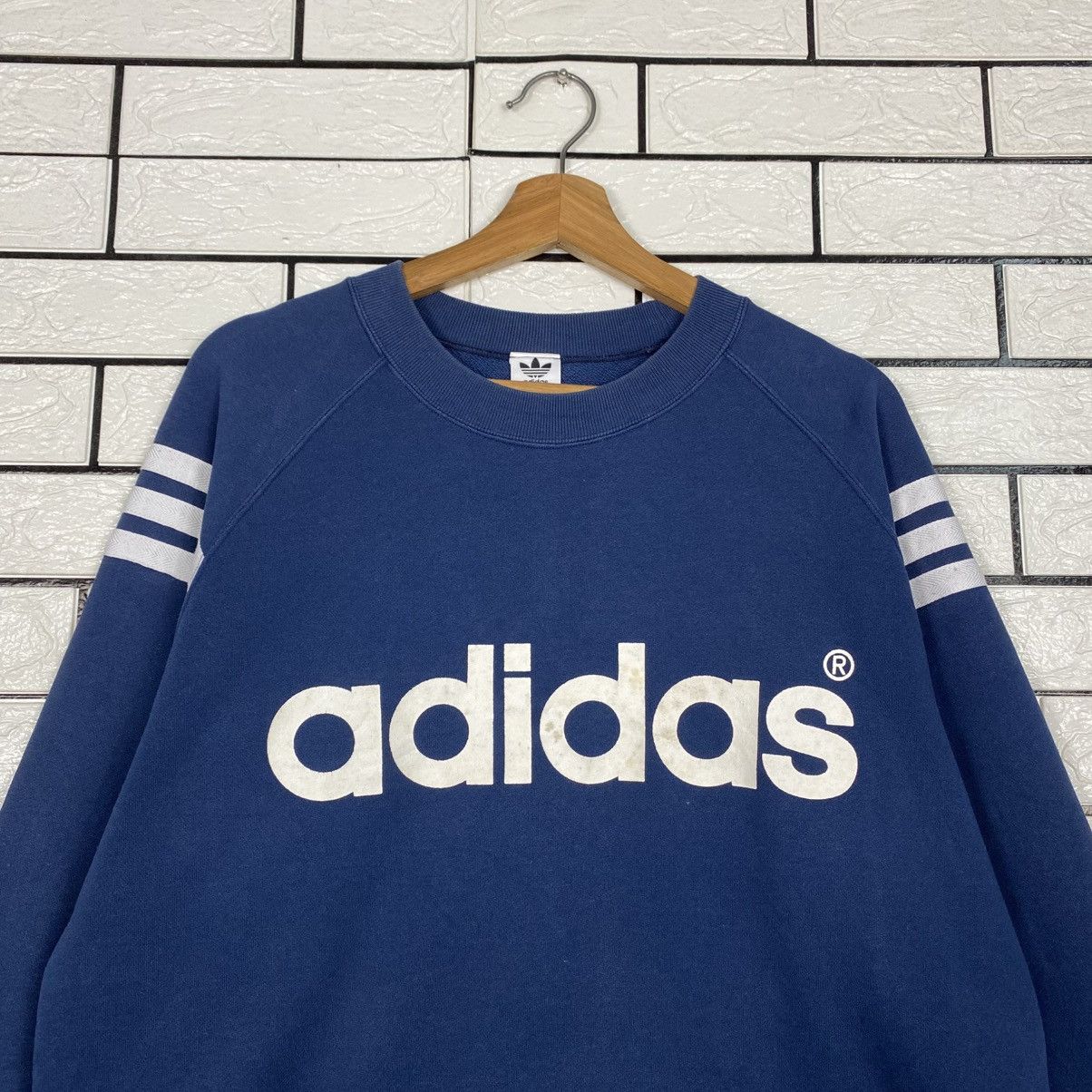 Adidas 📌Vintage Sweatshirt Adidas Striped Design Streetwear Size US M / EU 48-50 / 2 - 4 Thumbnail