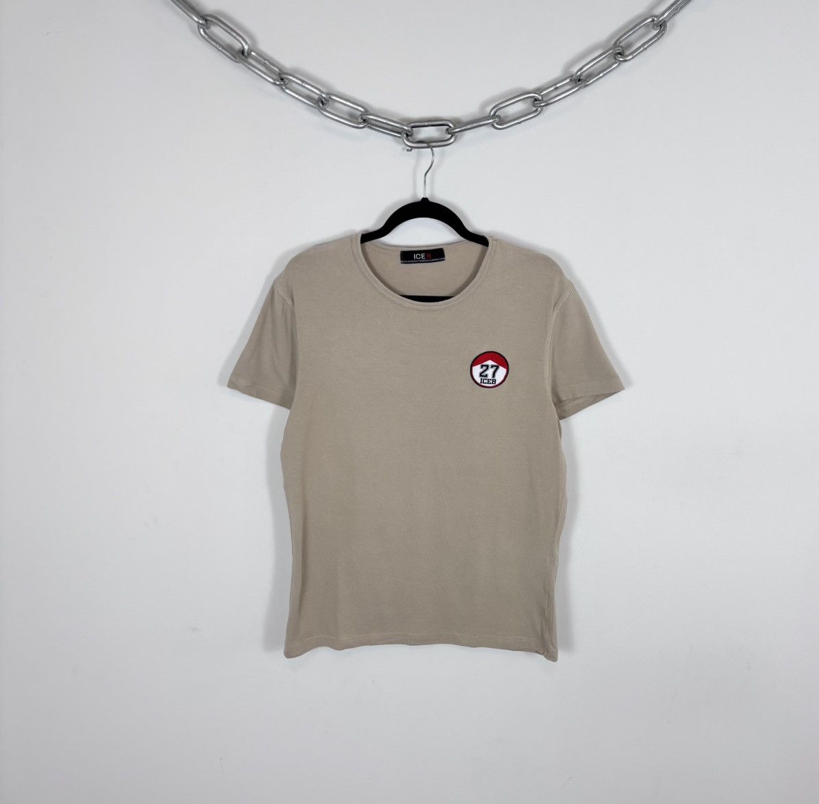 Iceberg Ice Iceberg Vintage Women’s #27 Logo Beige T-Shirt Tee Size XL / US 12-14 / IT 48-50 - 1 Thumbnail