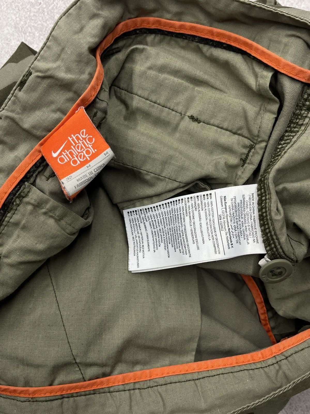 Nike Vintage Nike Military Cargo Shorts Camo Y2K ACG TECH Size M Size US 32 / EU 48 - 10 Thumbnail