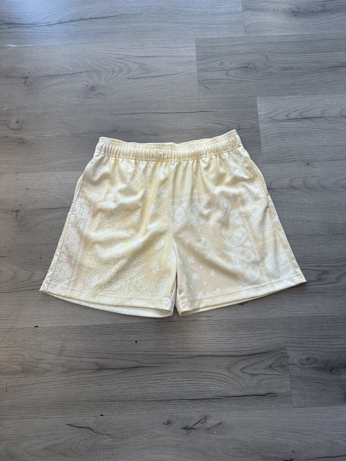 Bravest Studios Bravest Studios Shorts Patchwork Paisley Light Yellow Size US 32 / EU 48 - 1 Thumbnail