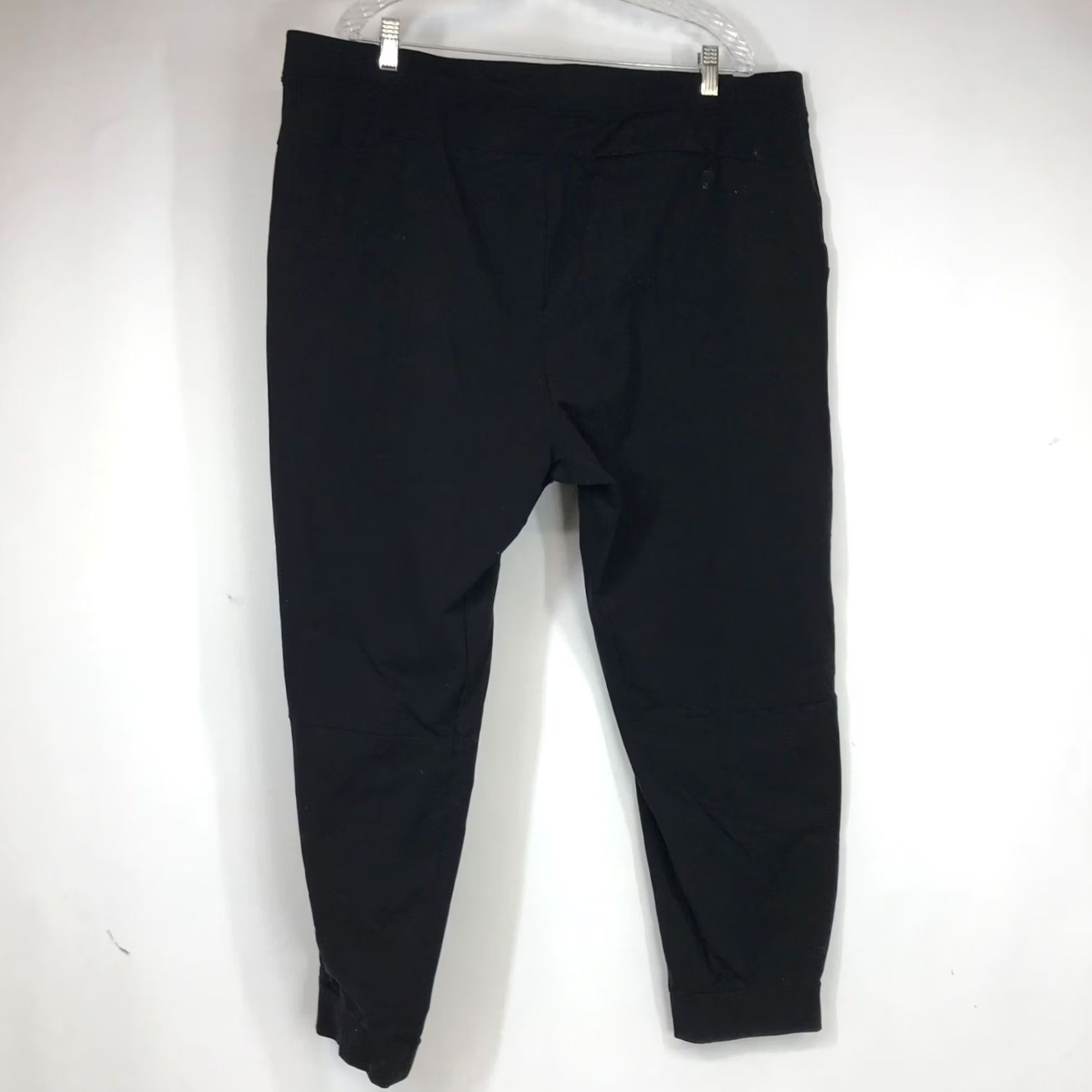 Vintage PUBLIC REC Pants Mens 44 Black MEN ELASTIC WAIST NYLON BLEND JOGGER Size US 44 / EU 60 - 4 Thumbnail