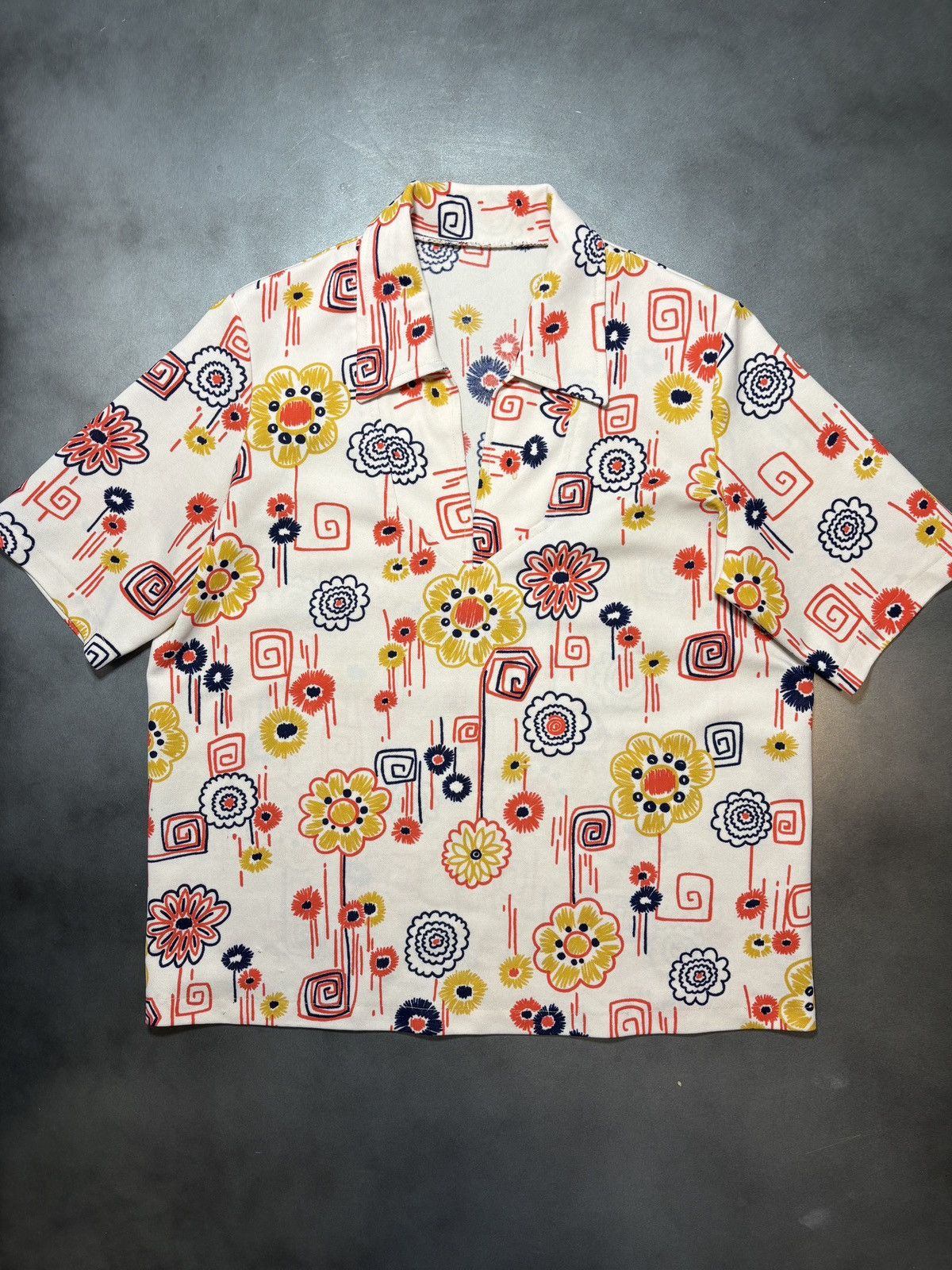 Vintage 1960s Shortsleeve Shirt True Vintage Polo 50s Floral MCM Size US M / EU 48-50 / 2 - 1 Thumbnail