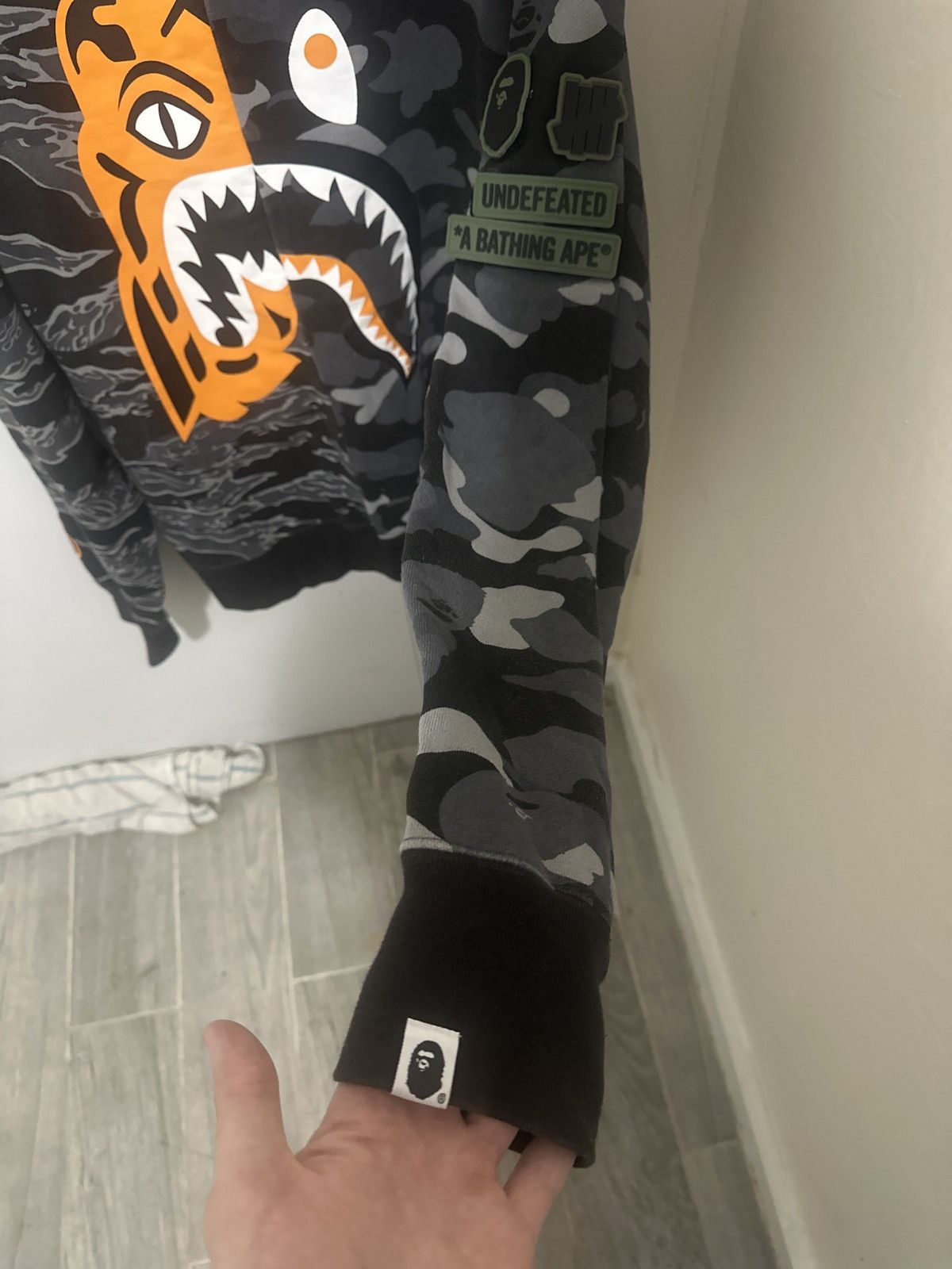 Bape Bape x undefeated Size US L / EU 52-54 / 3 - 4 Thumbnail