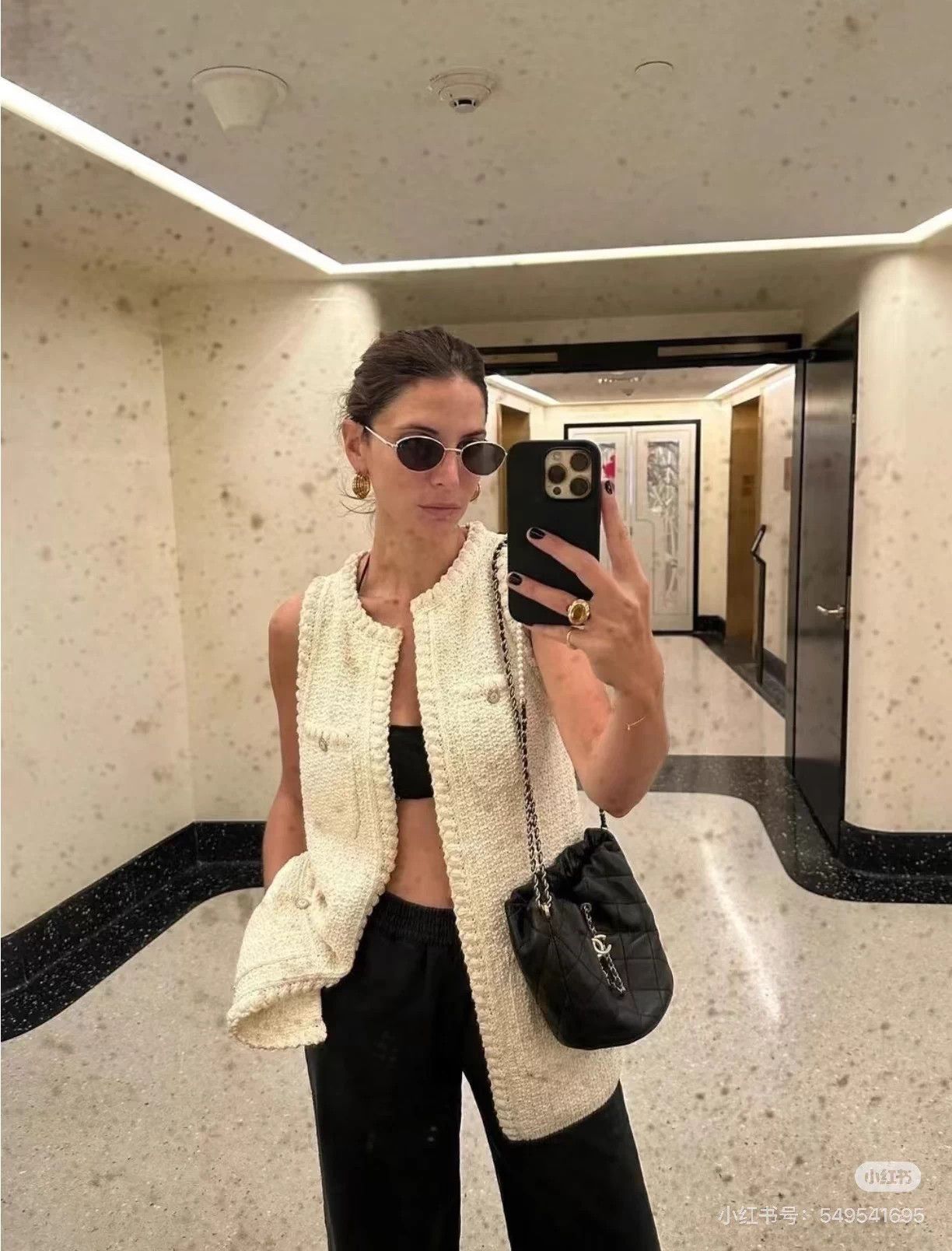 Chanel Chanel 22S Ivory 4-Pocket Knit Midlength Vest 36 Size XS / US 0-2 / IT 36-38 - 8 Thumbnail