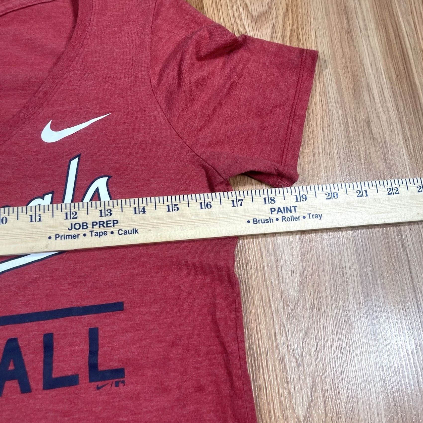 Nike Nike T-Shirt Womens S Small V-Neck Short Sleeve Washington Nationals Baseball Red Size S / US 4 / IT 40 - 6 Thumbnail