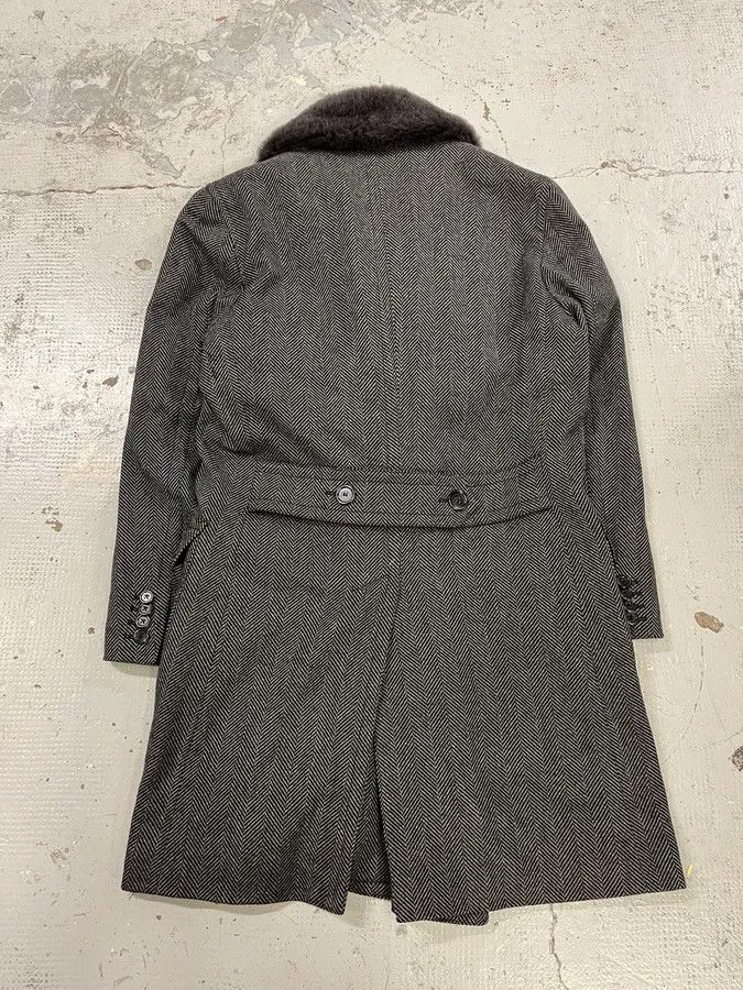 Dolce & Gabbana AW2006 Dolce & Gabbana Grey Wool Premium Fur Collar Royal Coat Size US M / EU 48-50 / 2 - 8 Thumbnail