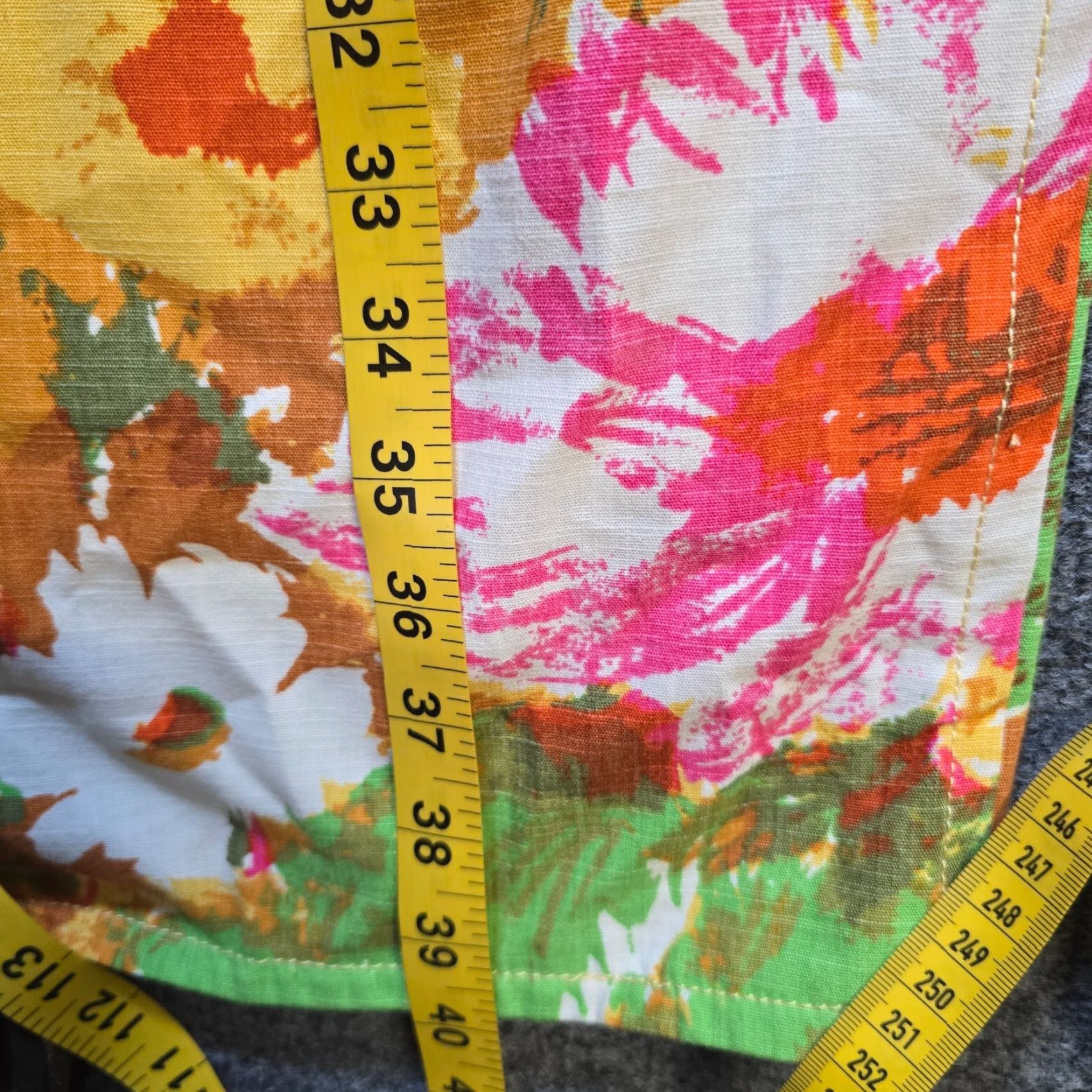 Talbots Talbots Dress Womens 10 Yellow Pink Floral Retro Fitted Sheath Classic Capsule Dress Womens 10 Yellow Floral Retro Sheath Cap Size L / US 10 / IT 46 - 5 Thumbnail