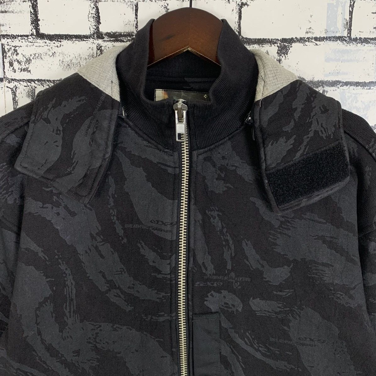 Designer × Japanese Brand × Vintage Breath It Flows Generation Zipper Hoodie Size US M / EU 48-50 / 2 - 2 Thumbnail
