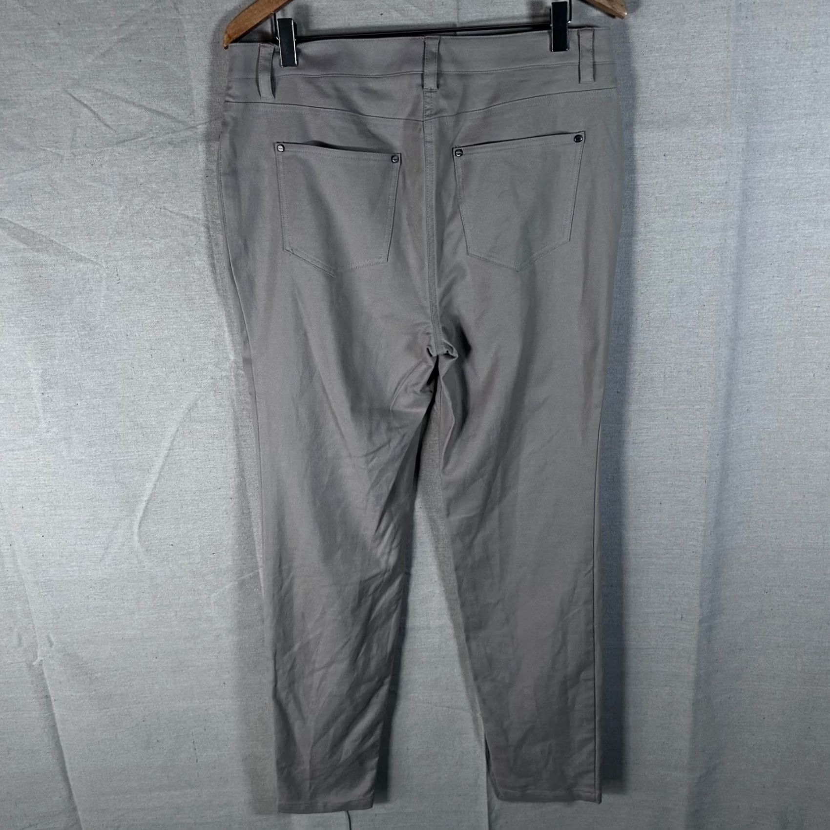 Vintage Carlisle Collection Brooke Pants Womens 10 Taupe Cotton Stretch Slim Leg Trouser Slim Front Pockets Dress Pants Size 32" / US 10 / IT 46 - 3 Thumbnail