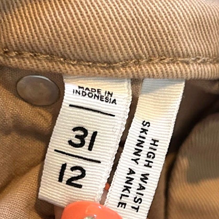 Loft **LOFT Tan High Rise Skinny Jeans Women's 12/31** User: **LOFT Tan High Rise Skinny Jeans Women's 12/31** Size 34" / US 12 / IT 48 - 5 Thumbnail