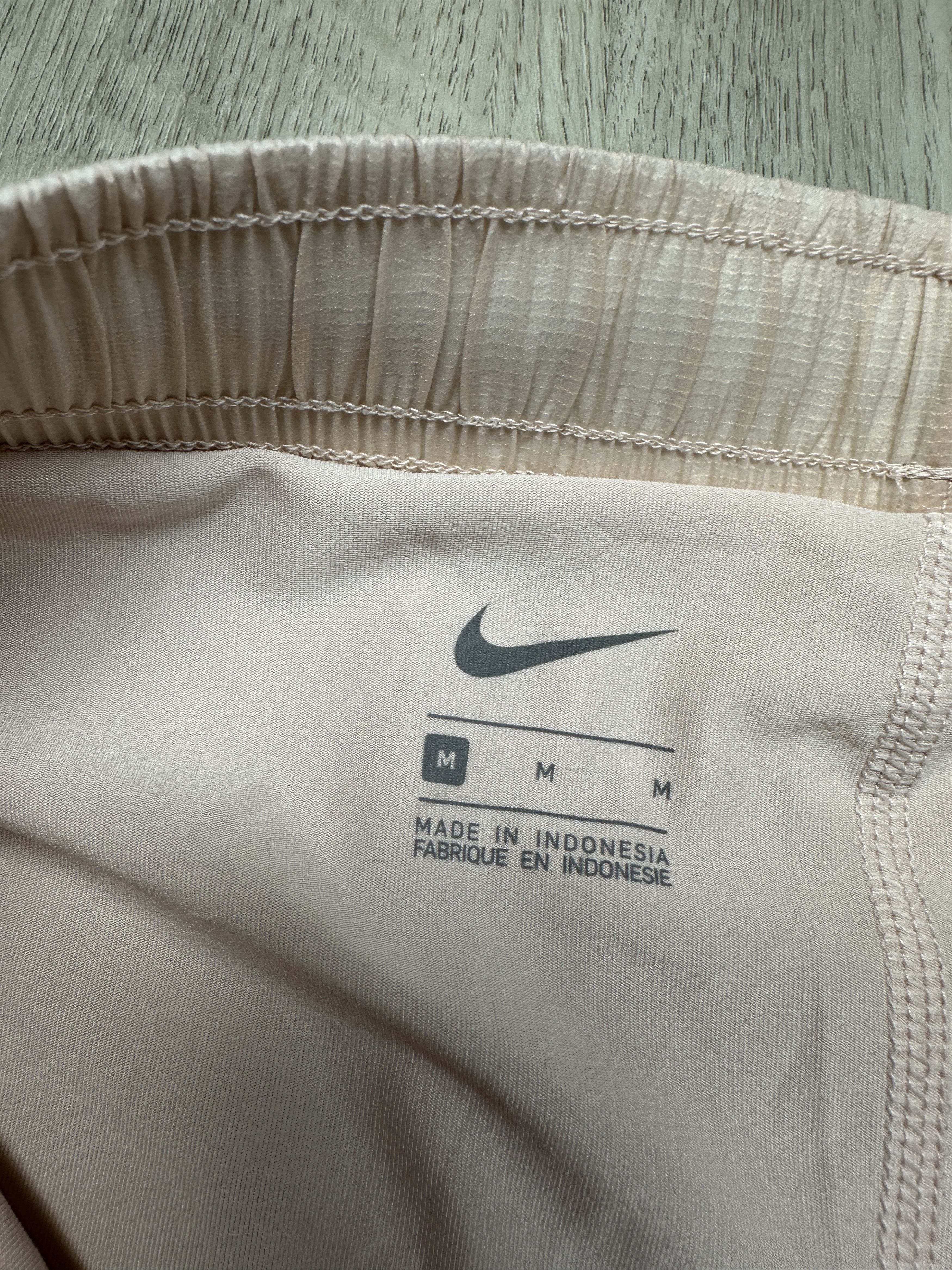 Nike Nike Dri Fit Running Womens Nylon Shorts Size 32" / US 10 / IT 46 - 6 Thumbnail