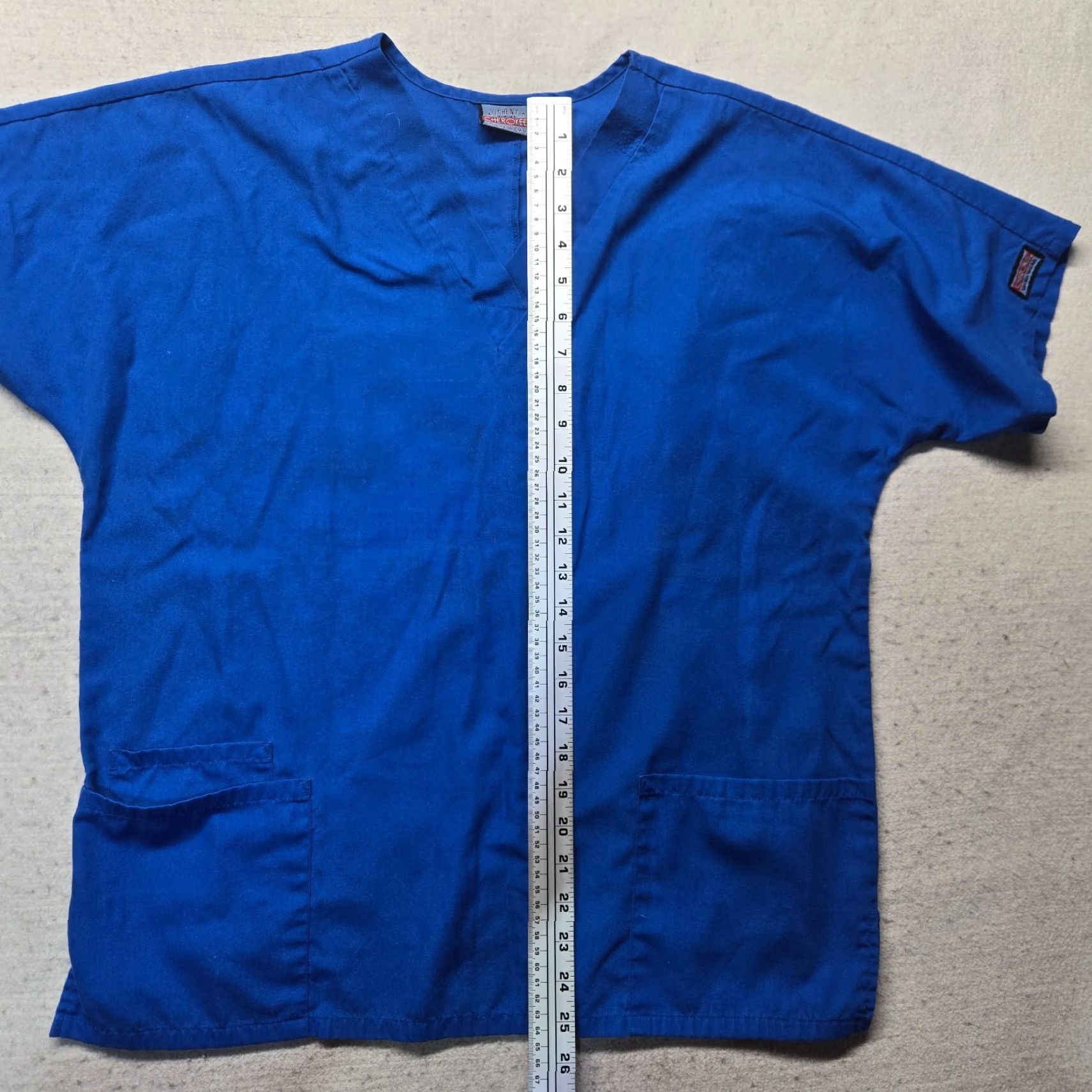 Cherokee Cherokee Shirt Unisex L Blue Solid Scrub Top Adult Large Size US L / EU 52-54 / 3 - 7 Thumbnail