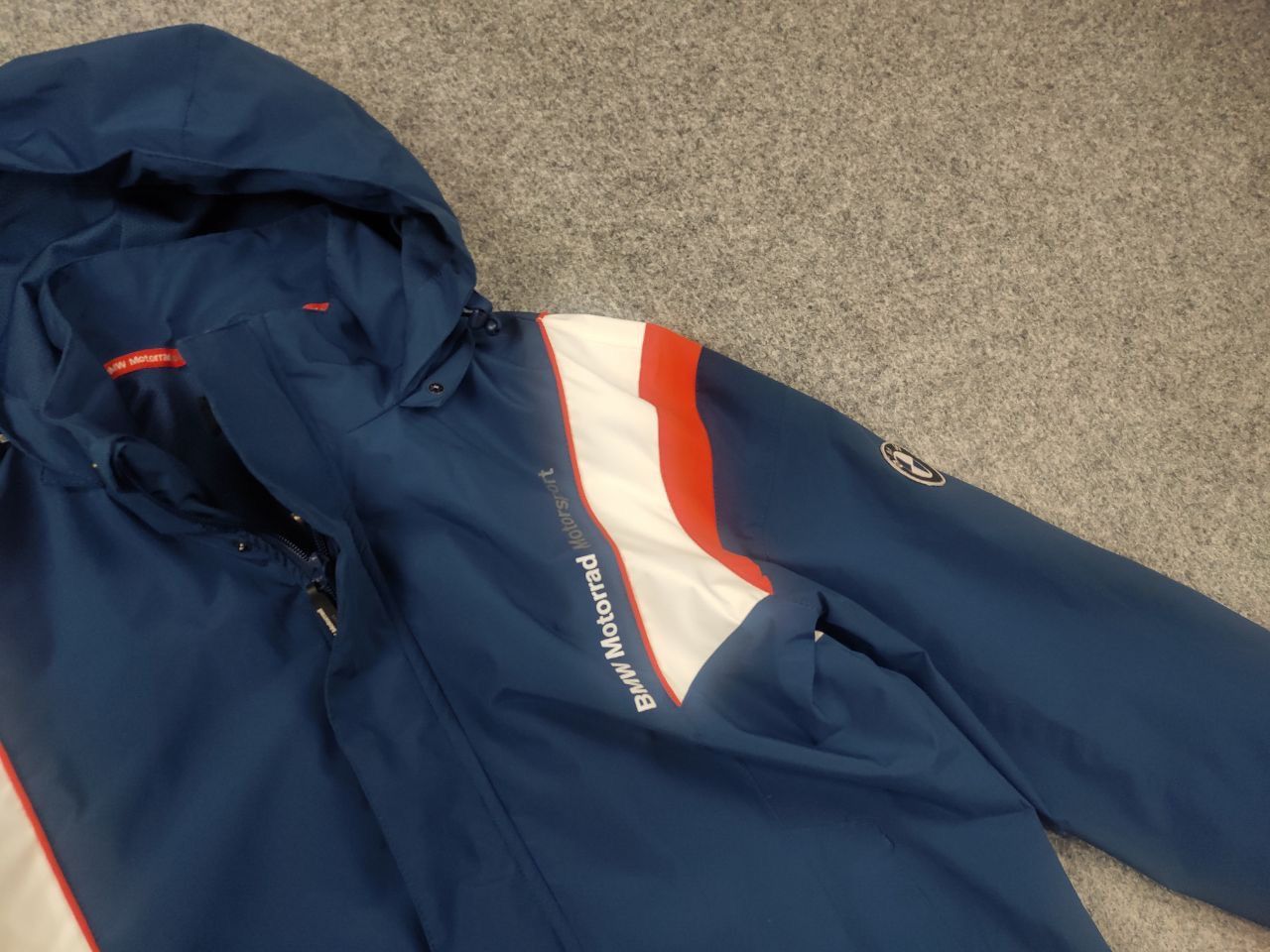 BMW BMW Motorrad Motorsport Racing Logo Hooded Jacket Team Track Size US S / EU 44-46 / 1 - 6 Thumbnail