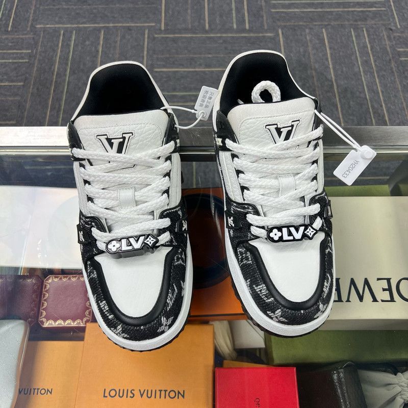 Louis Vuitton Louis Vuitton Trainer Maxi Black and White Sneakers -2508 Size US 8.5 / EU 41-42 - 2 Thumbnail