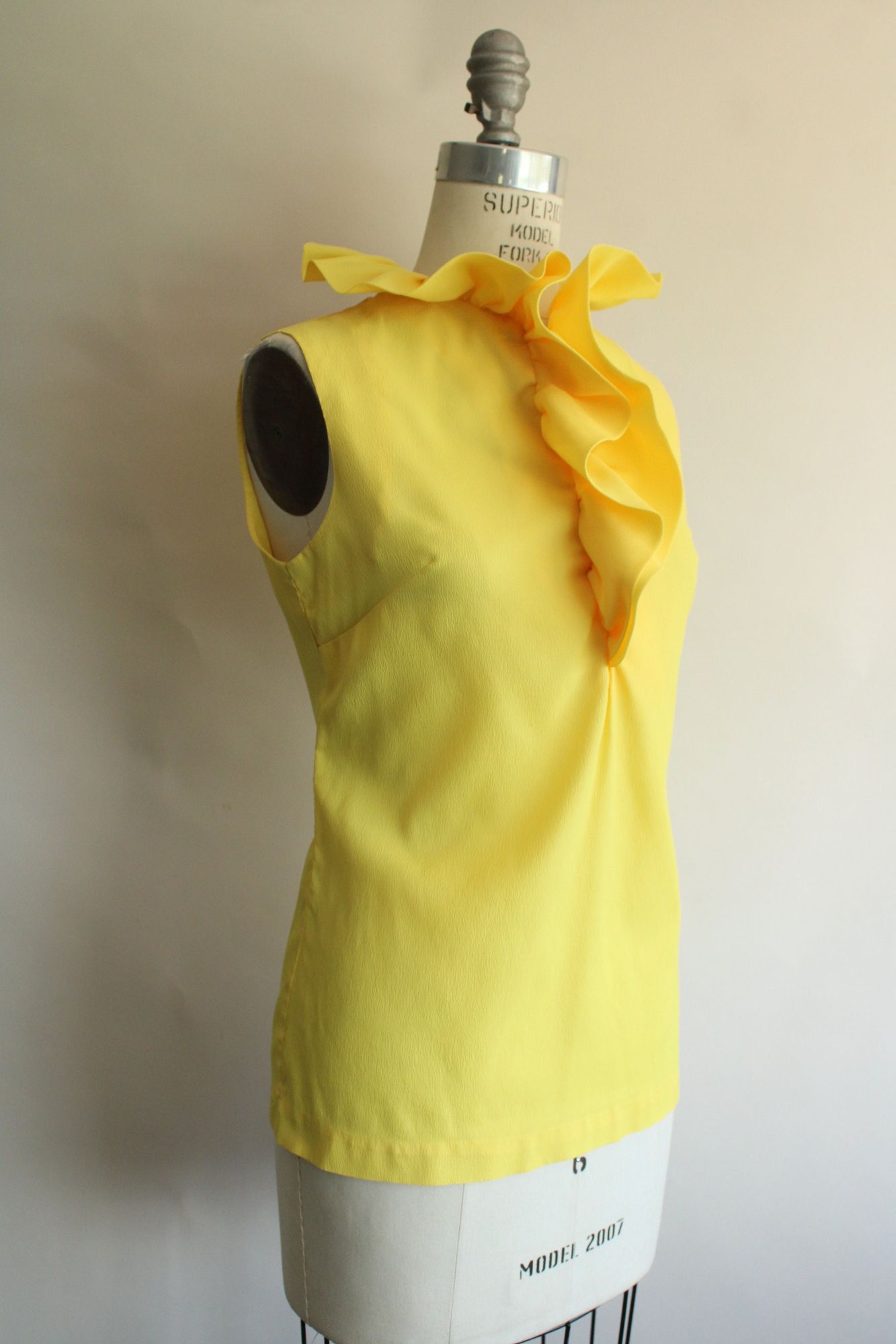 Vintage Vintage 1960s Blouse, Teddi of California Yellow Ruffle Coll Size M / US 6-8 / IT 42-44 - 5 Thumbnail