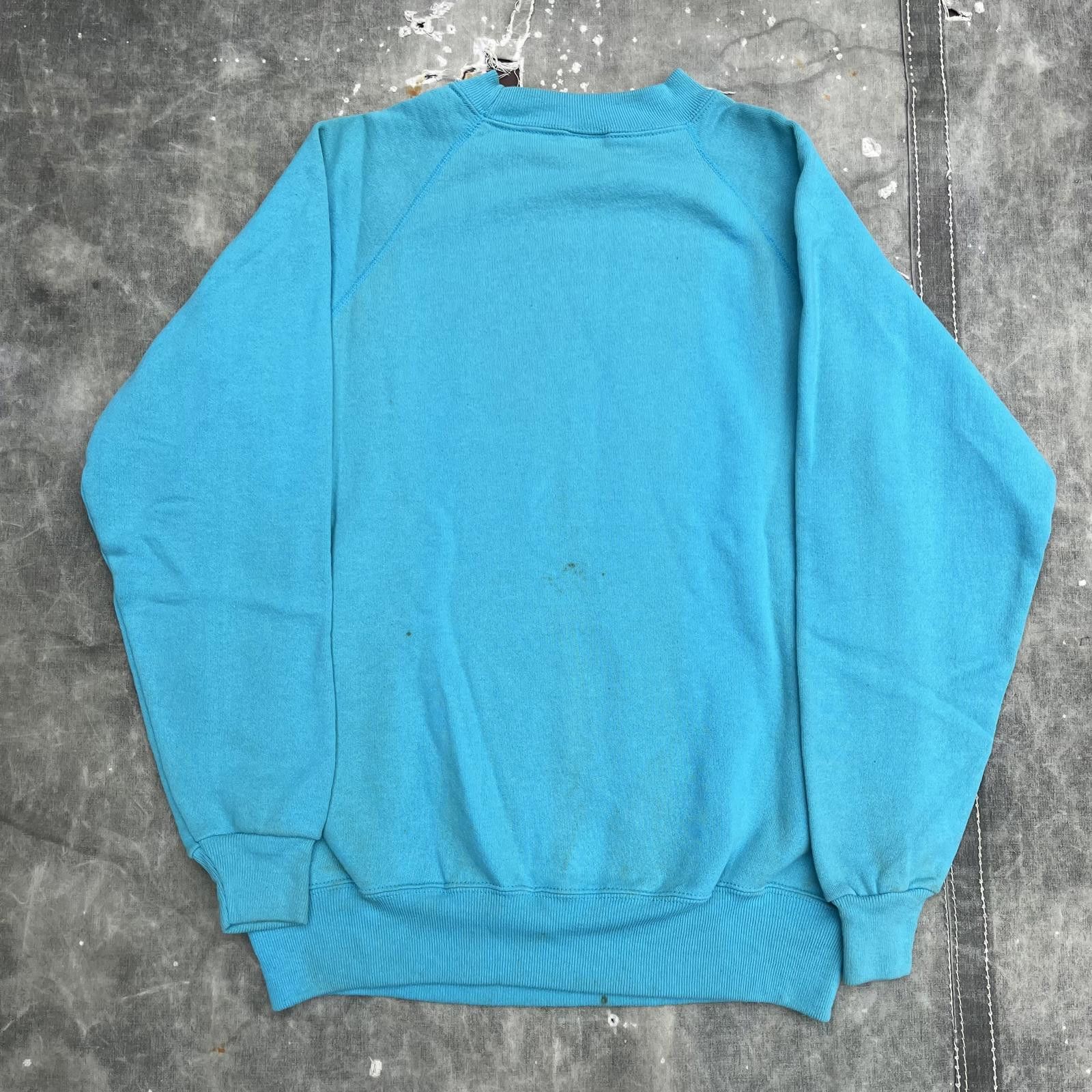Hanes × Vintage Vintage 1980s Mardi Gras Masquerade Masks Sweatshirt Size US M / EU 48-50 / 2 - 4 Thumbnail