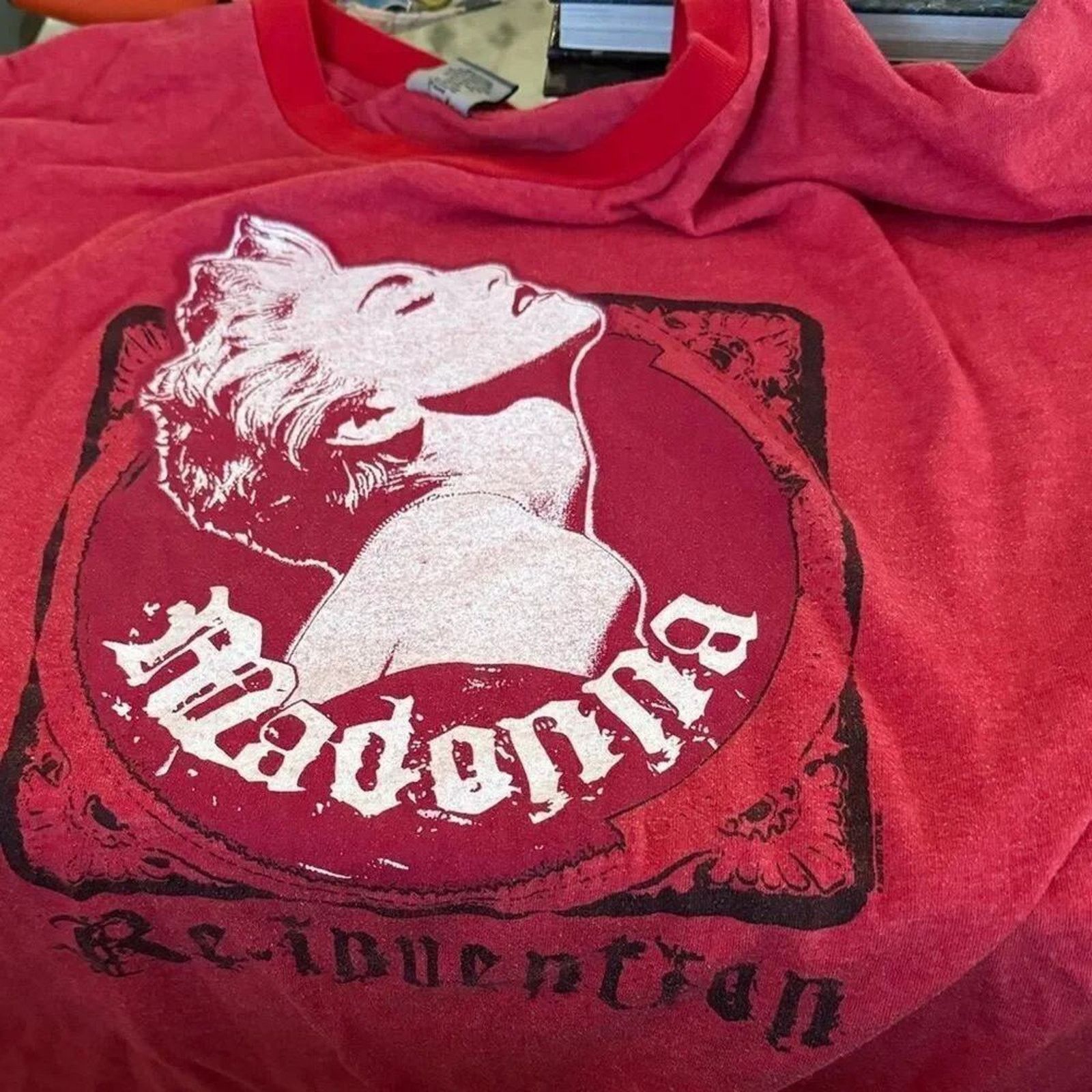 Other Vintage Madonna Re-invention Tour 2004, Size Unisex XL, New Size US XL / EU 56 / 4 - 4 Thumbnail