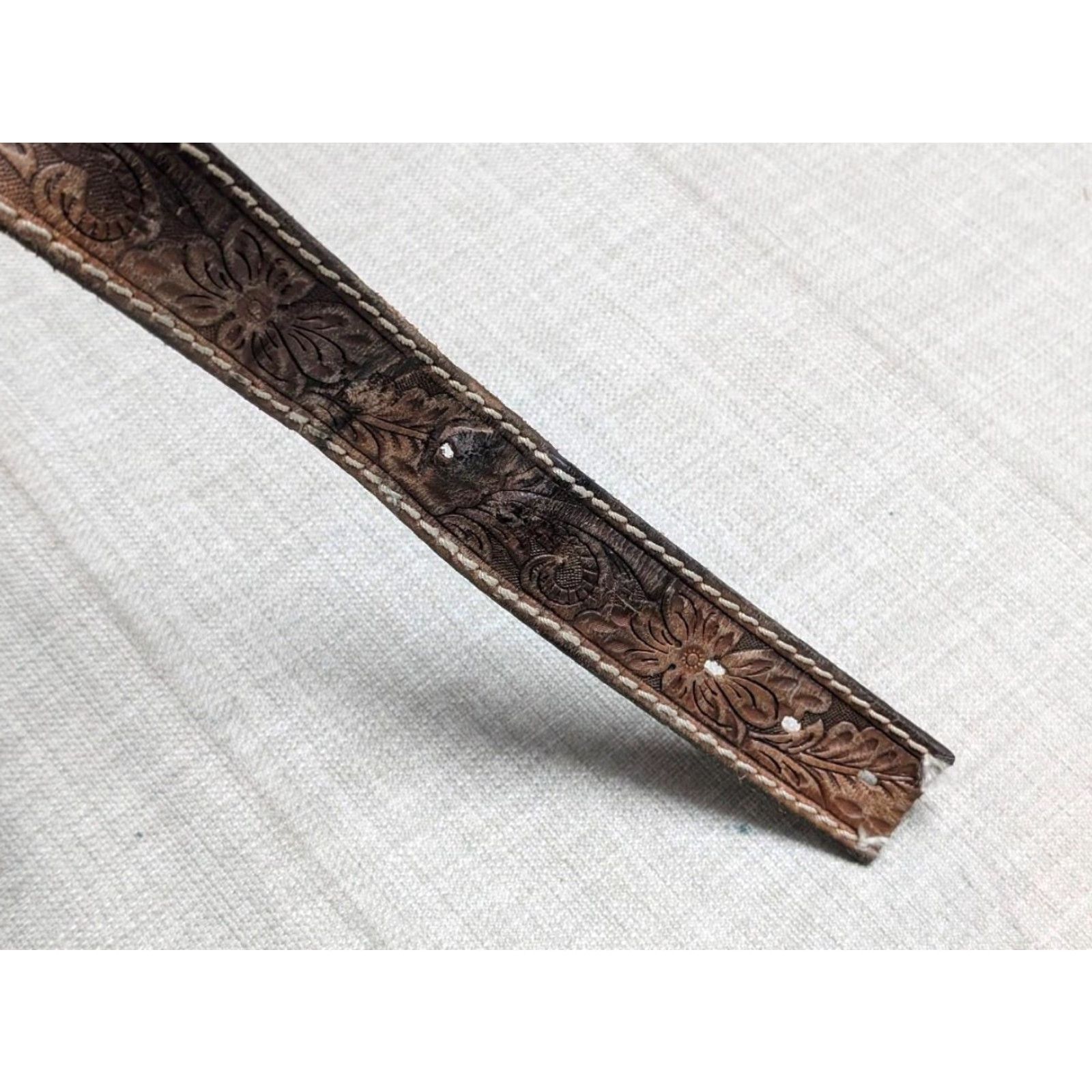 Tony Lama VINTAGE Tony Lama belt TOOLED cowhide leather Western Belt 36 Brown Eagle belt Mens XS? wait Size 36 - 7 Thumbnail