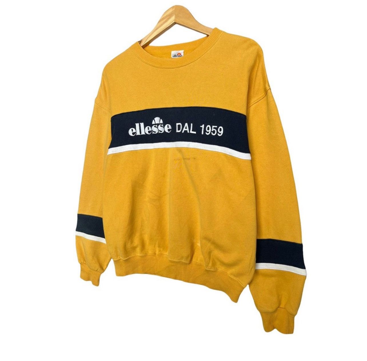 Ellesse × Vintage Vintage 90s Ellesse Spellout Logo Crewneck Sweathirt Medium Size US M / EU 48-50 / 2 - 3 Thumbnail