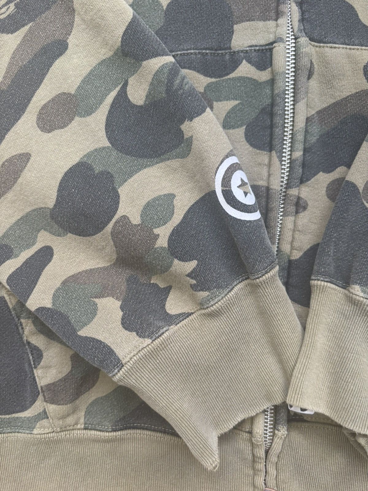 Bape Bape woodland camo re-release Size US XXL / EU 58 / 5 - 3 Thumbnail