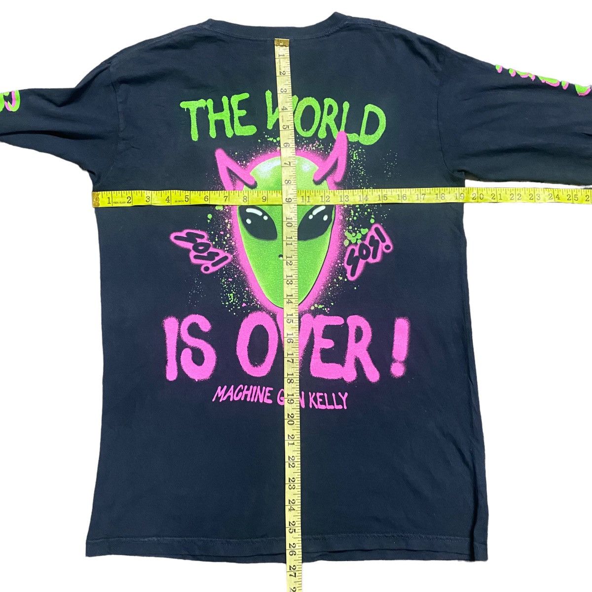 Band Tees MGK Machine Gun Kelly 'Concert For Aliens' Merch Size US S / EU 44-46 / 1 - 8 Thumbnail