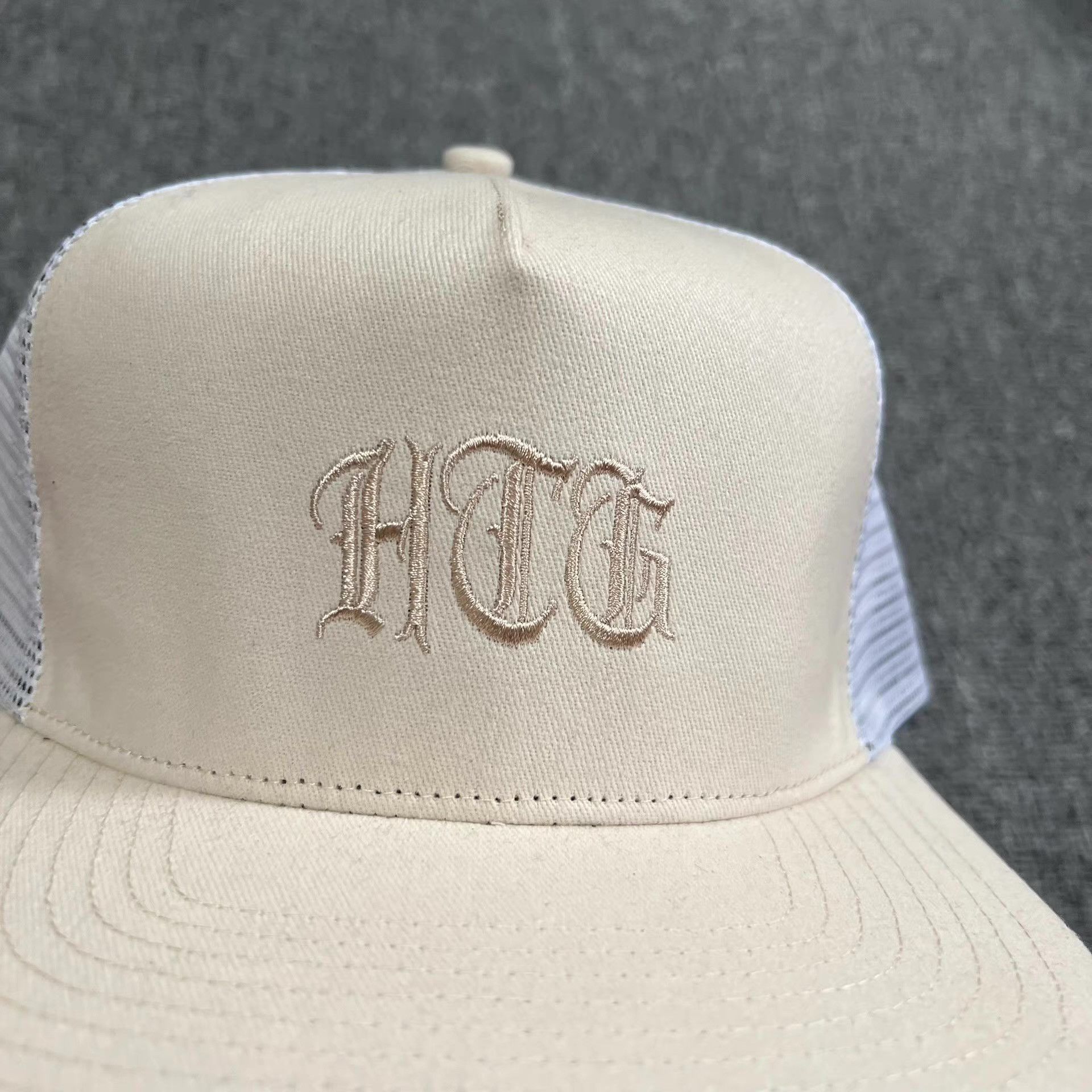 Honor the Gift Honor The Gift embroidered mesh trucker baseball cap Q7 Size ONE SIZE - 2 Thumbnail