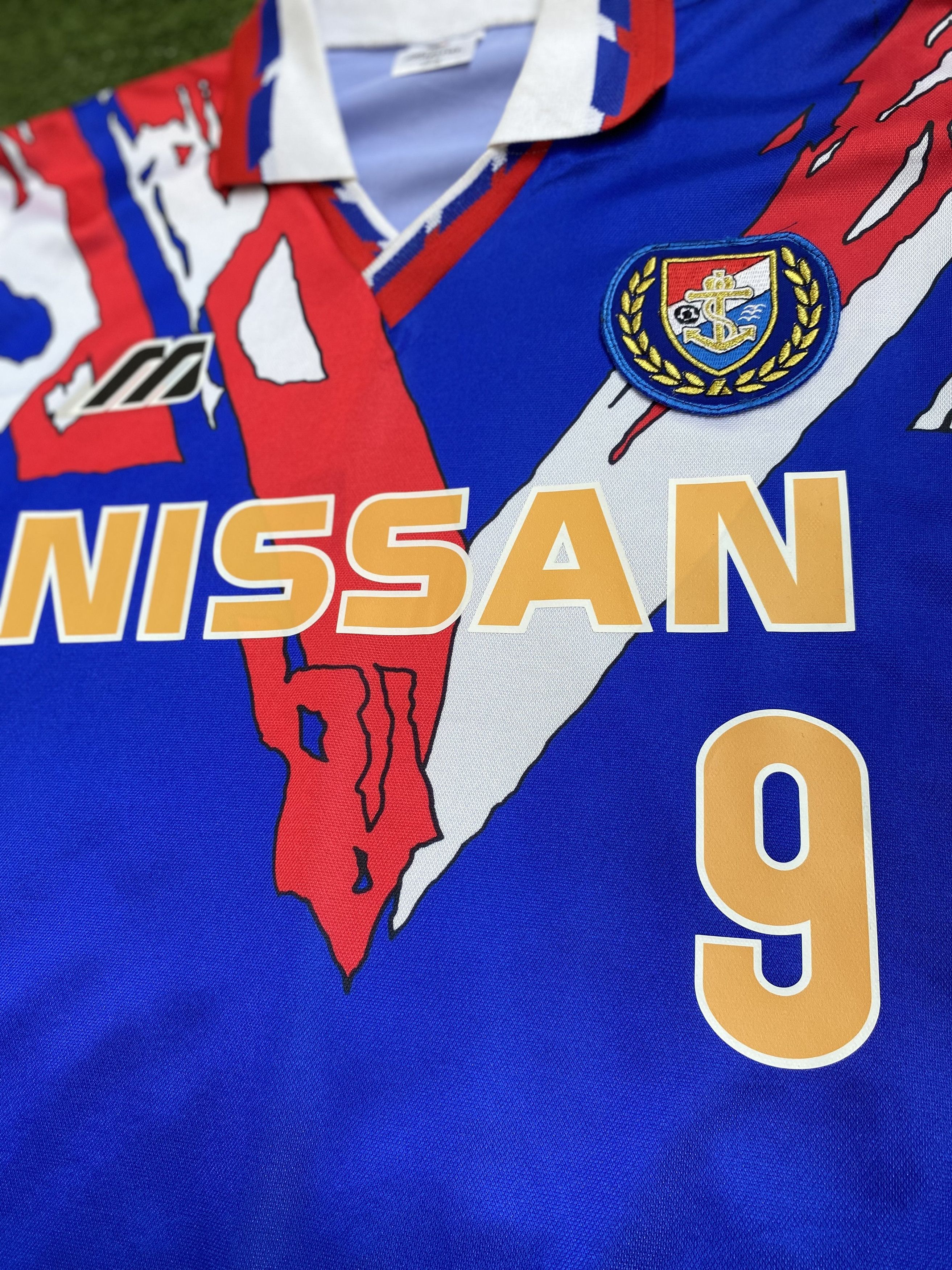Mizuno × Vintage Yokohama Marinos 1993 Home L/S DÍAZ #9 J.League Vintage RARE Size US L / EU 52-54 / 3 - 4 Thumbnail