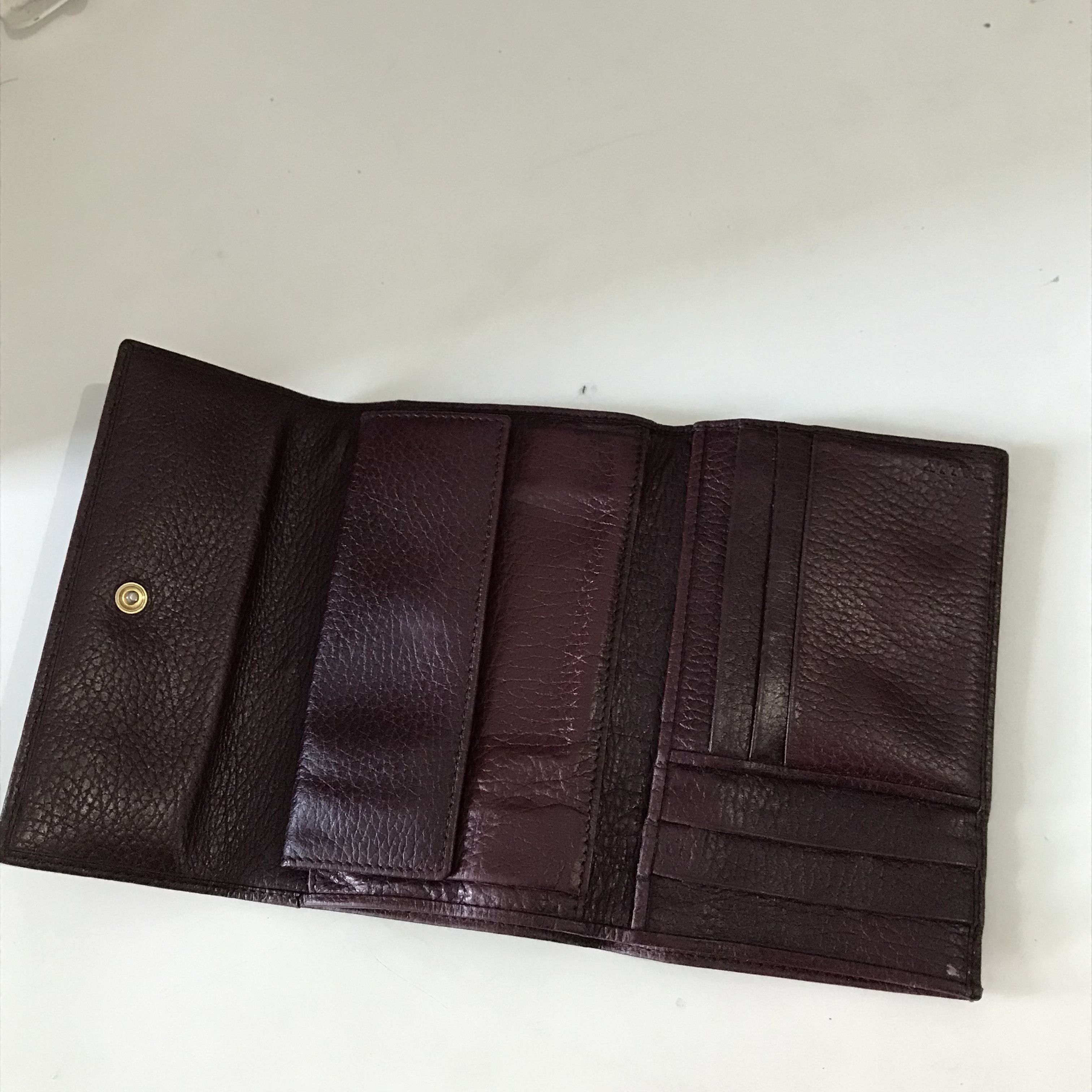 Bally Vintage Bally Wallet Purse bifold Leather red fiocchi Italy Size ONE SIZE - 2 Thumbnail