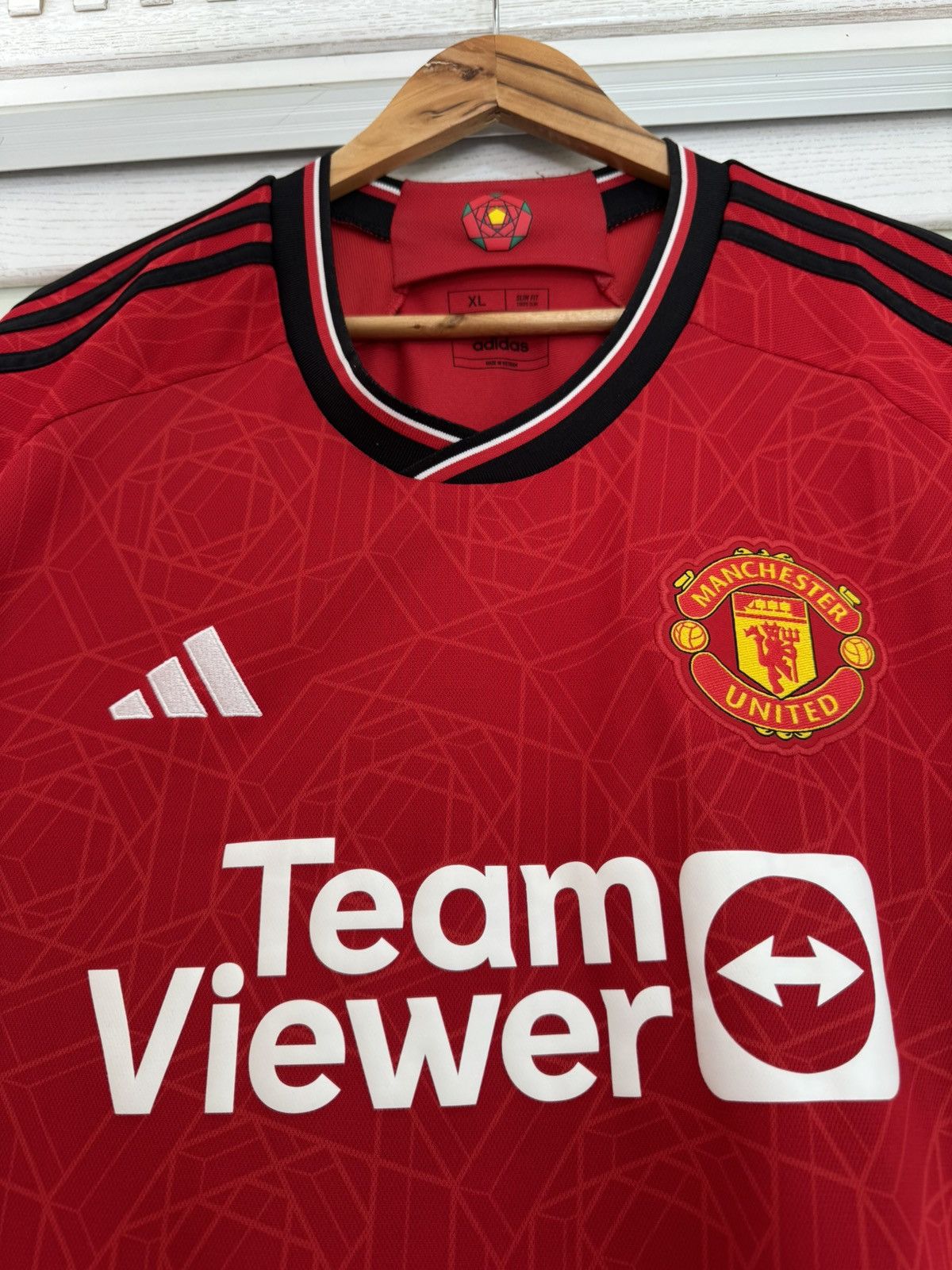 Adidas Manchester United 2023-2024 Home Soccer Jersey Football Kit Size US XL / EU 56 / 4 - 6 Thumbnail