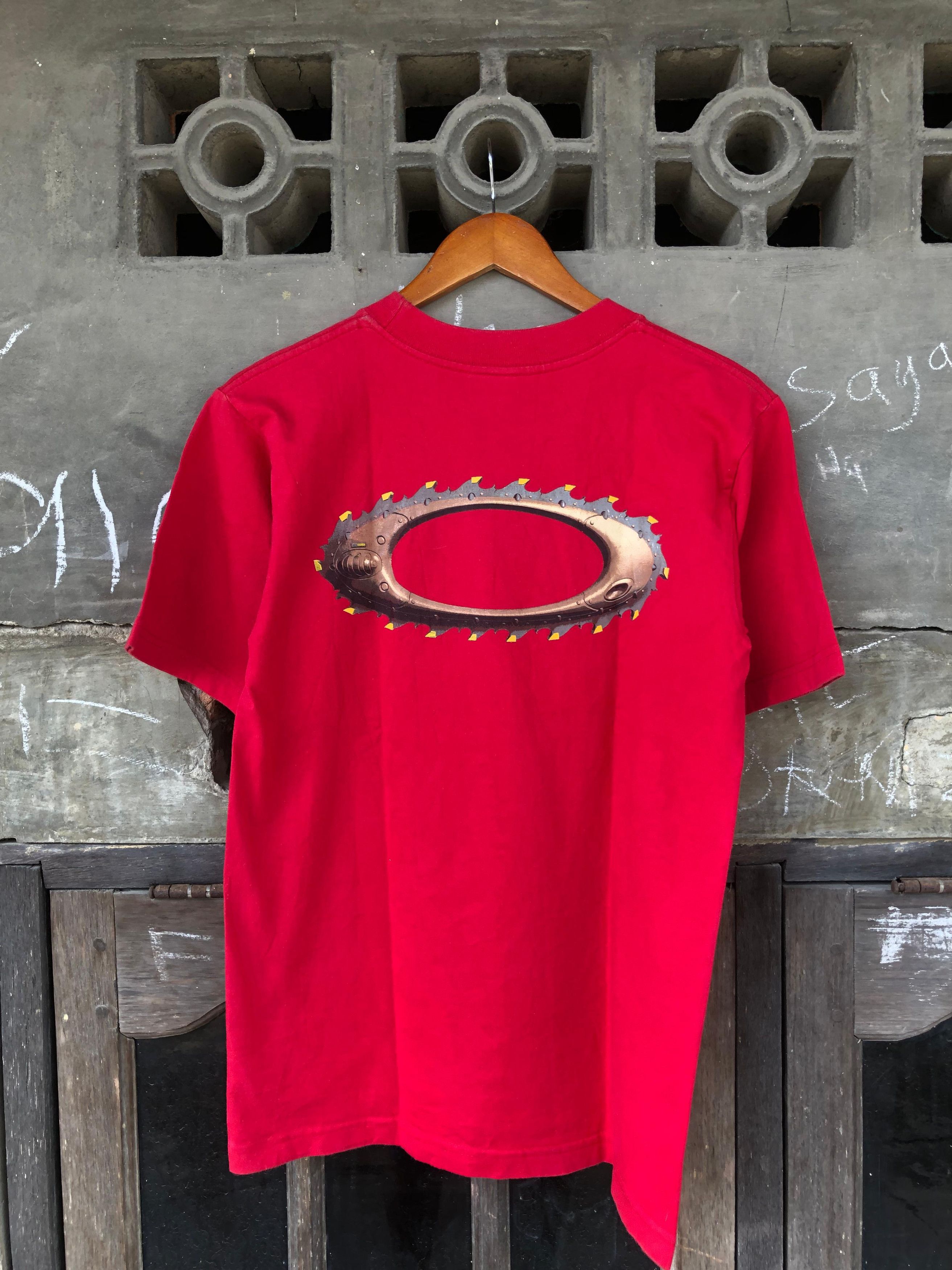 Oakley Vintage Oakley Back Logo Print Size US S / EU 44-46 / 1 - 3 Thumbnail