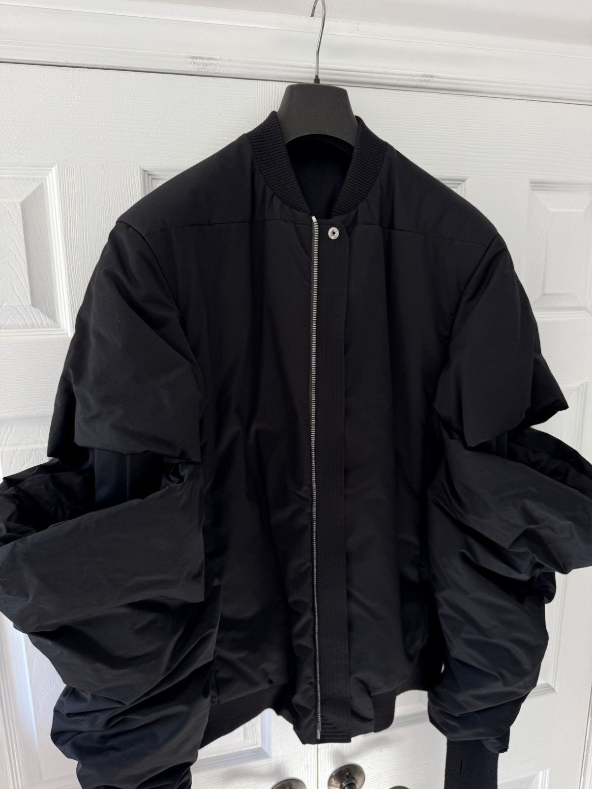 Rick Owens RARE: FW22 STROBE Padded Gauntlet Bomber Size US M / EU 48-50 / 2 - 5 Thumbnail