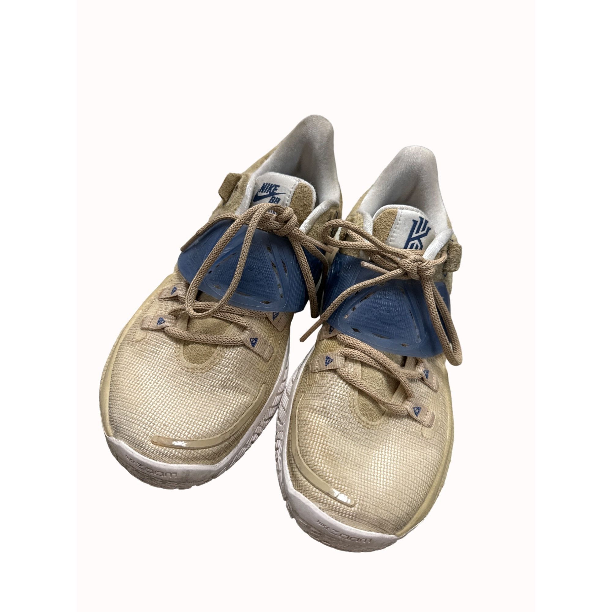 Nike Nike BB Kyrie Irvingtons men’s tan low sneakers shoes size 9 Size US 9 / EU 42 - 1 Thumbnail
