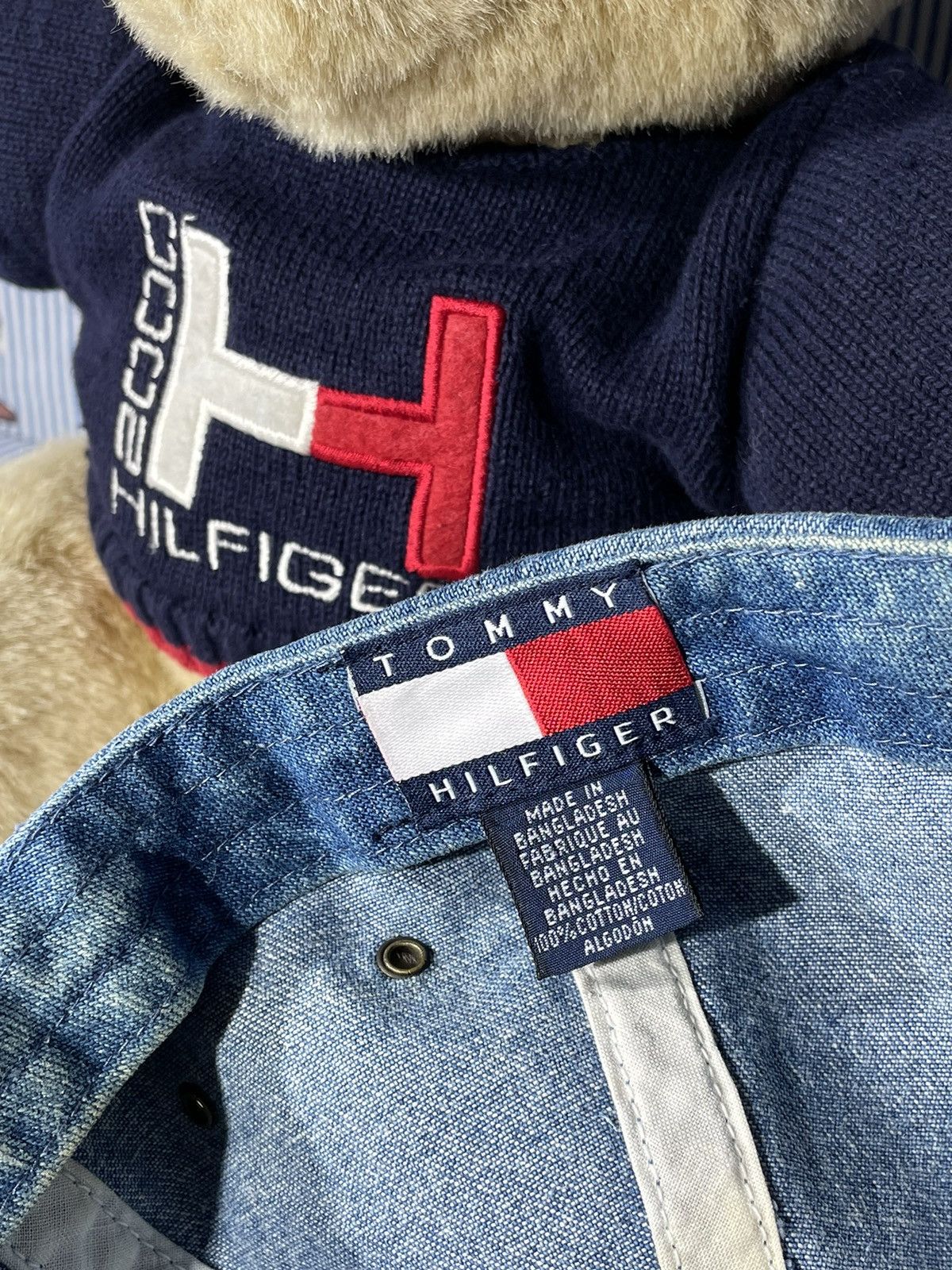 Tommy Hilfiger × Vintage Cap Tommy Hilfiger Lion Crest Denim OG Vintage 90’s Size ONE SIZE - 12 Thumbnail