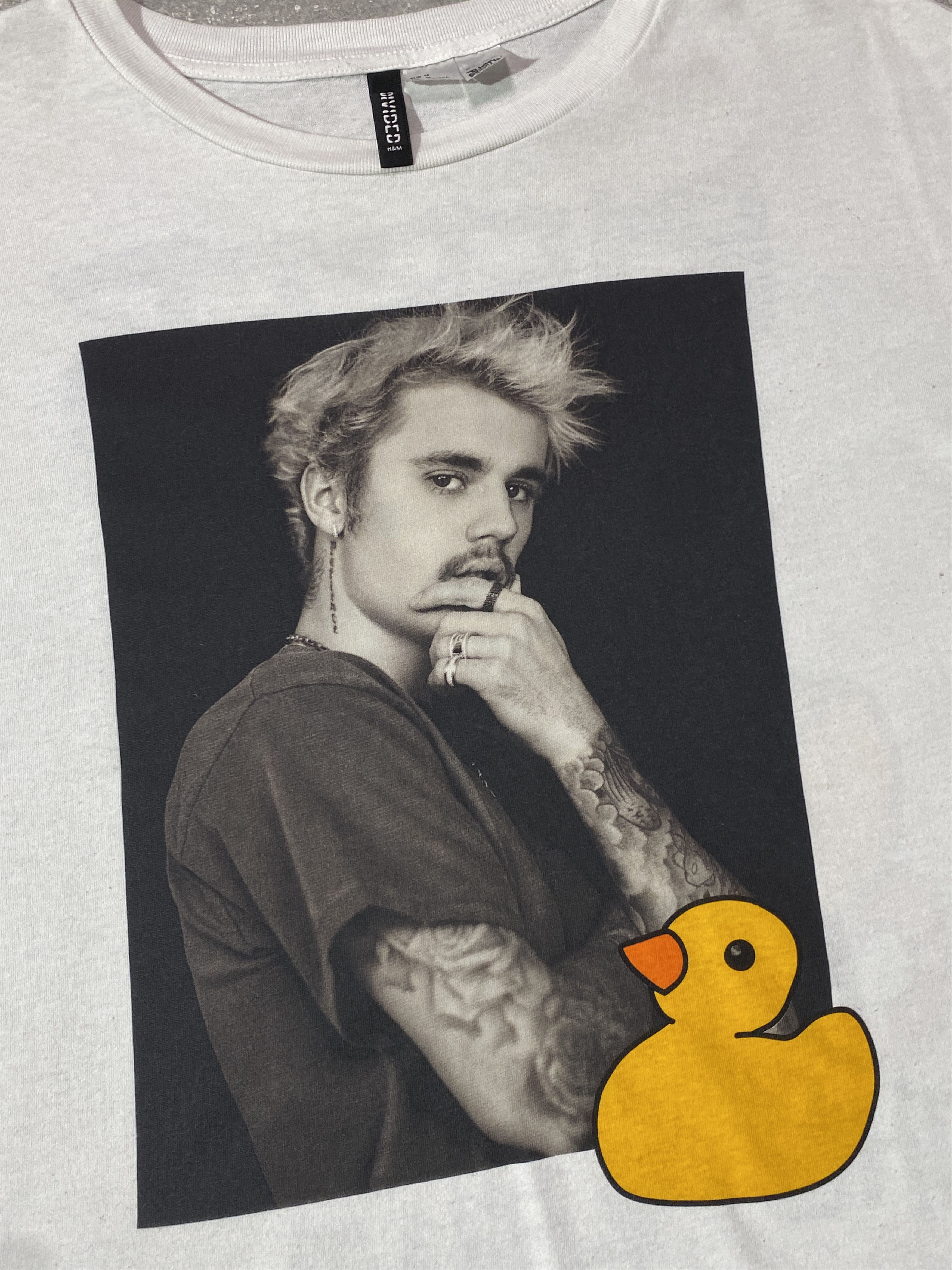 Justin Bieber Justin Bieber Changes Album Promo T-shirt Size US M / EU 48-50 / 2 - 3 Thumbnail