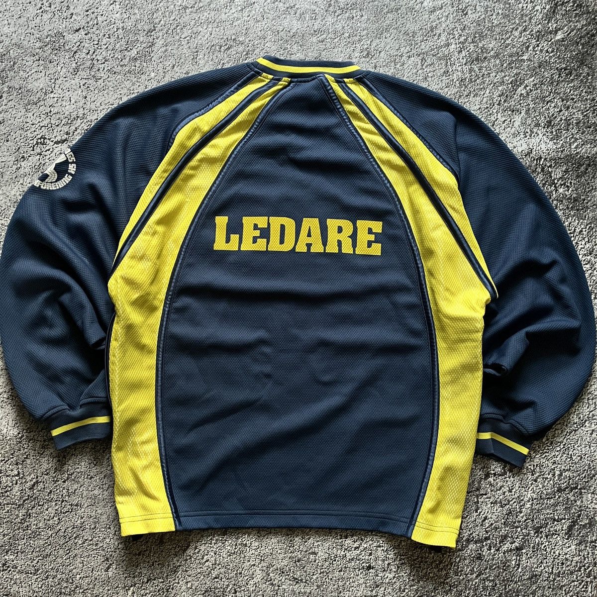 Vintage 90s Adidas Basketball Sport Sweatshirt Ledare