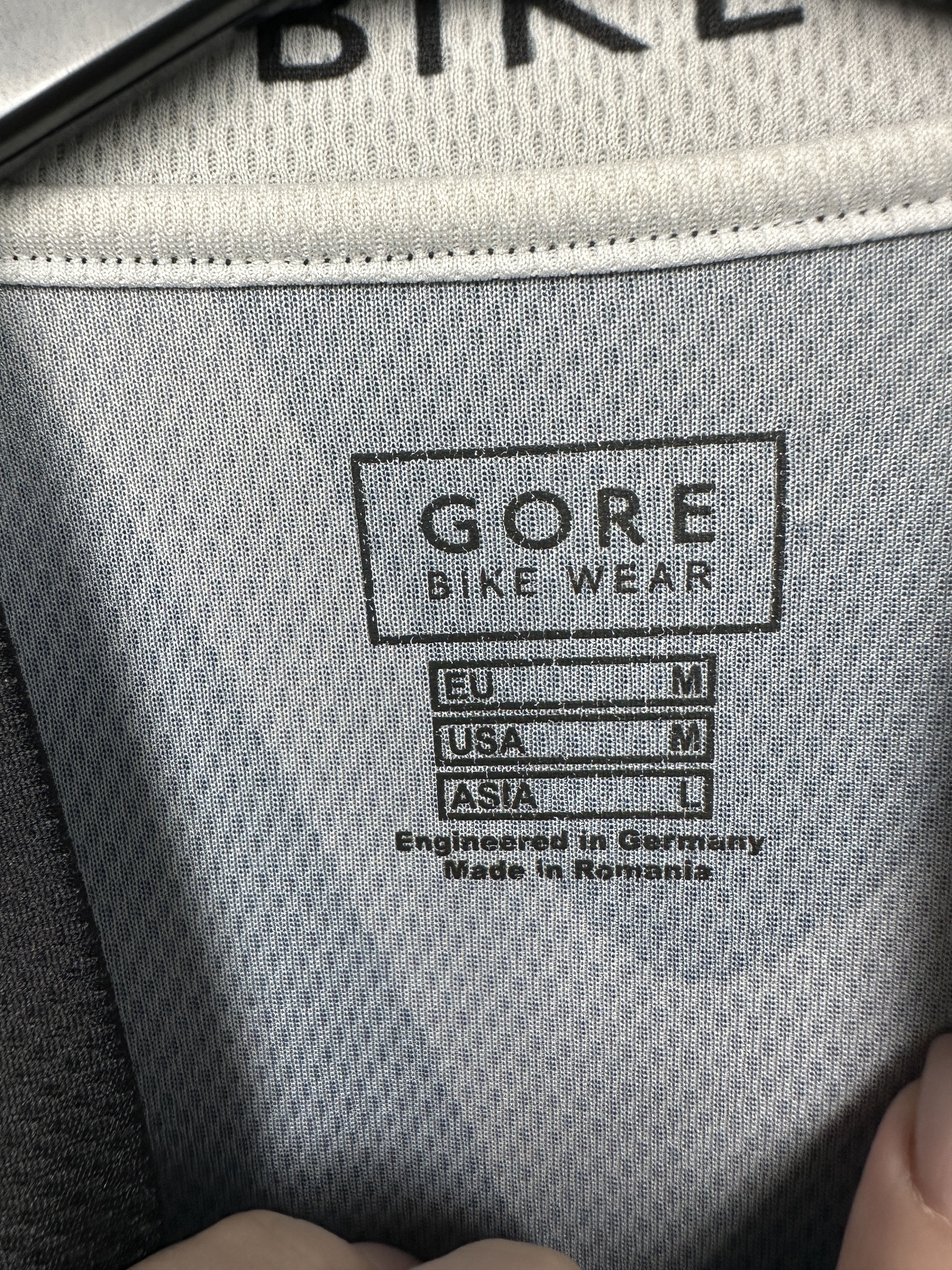 Bicycle Gore Bike Wear Bicycle Mens Short Sleeve Jersey Size US M / EU 48-50 / 2 - 5 Thumbnail