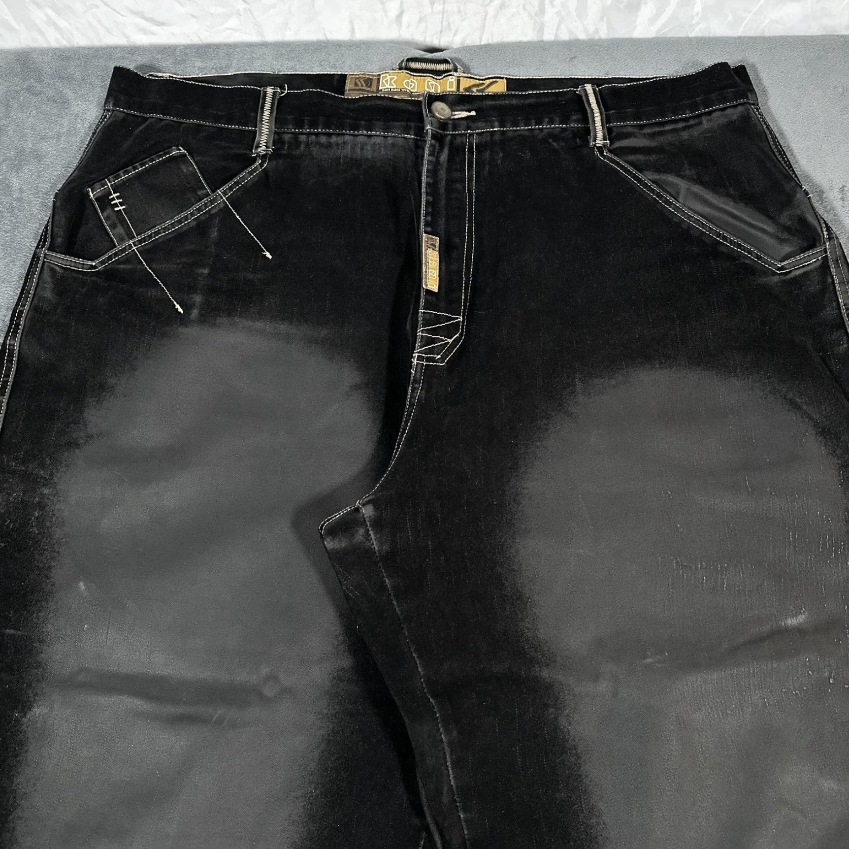 Karl Kani VINTAGE Karl Kani Jeans Mens 44x31 Black Coated Denim Hip Hop 90s 2000s Wide-Leg Relaxed 2X WA Mens Size US 44 / EU 60 - 2 Thumbnail