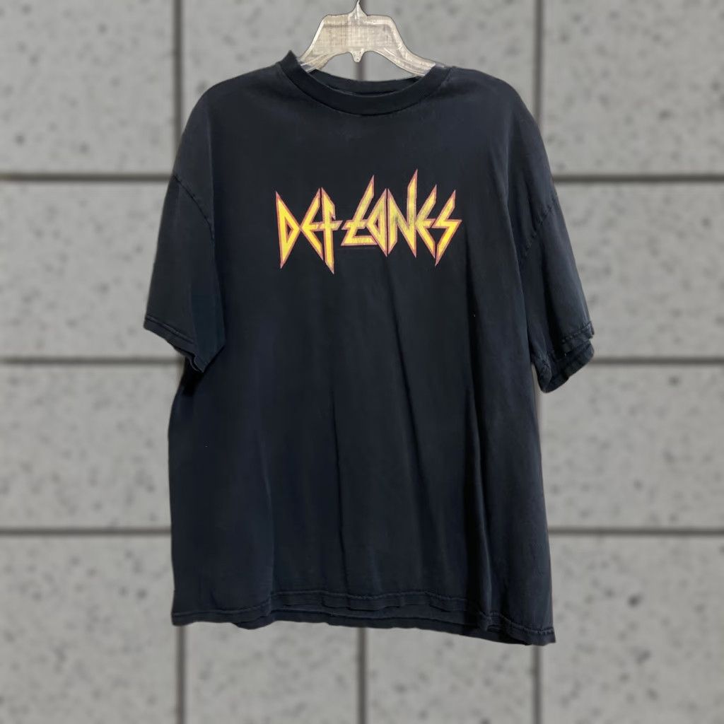 Vintage VINTAGE Deftones Shirt XL Black 90s Band Music Mens Authentic RARE Tennessee River Crew Neck Short Sleeve Size US XL / EU 56 / 4 - 1 Thumbnail