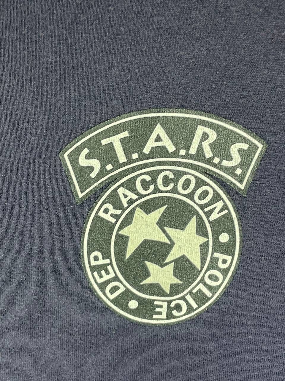 Vintage Vintage resident evil jill valentine leon racoon city police Size US M / EU 48-50 / 2 - 4 Thumbnail